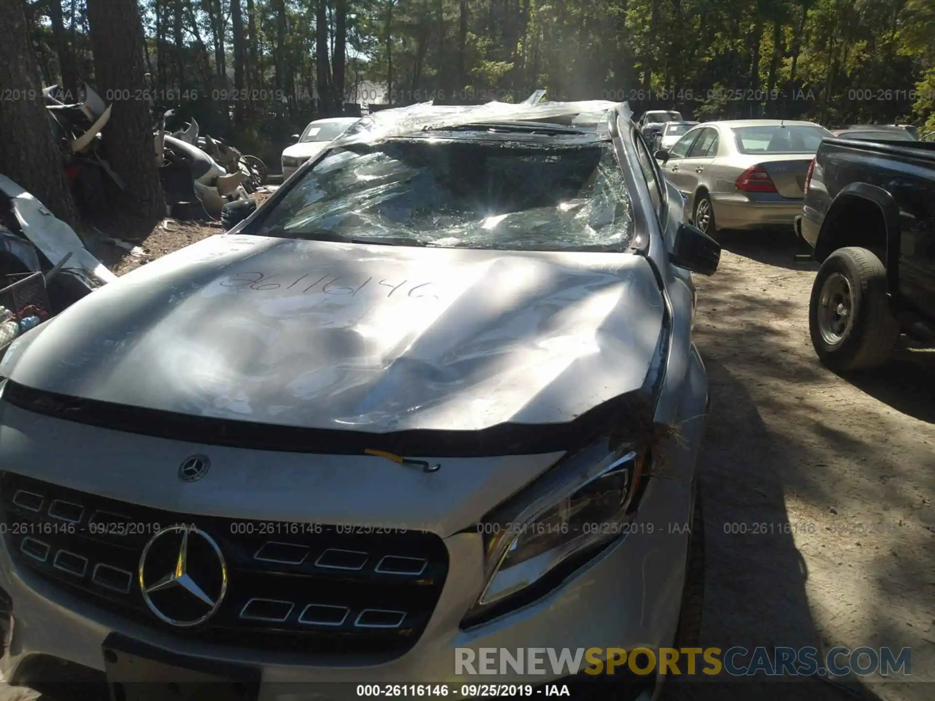 6 Photograph of a damaged car WDCTG4EB0KU010222 MERCEDES-BENZ GLA 2019