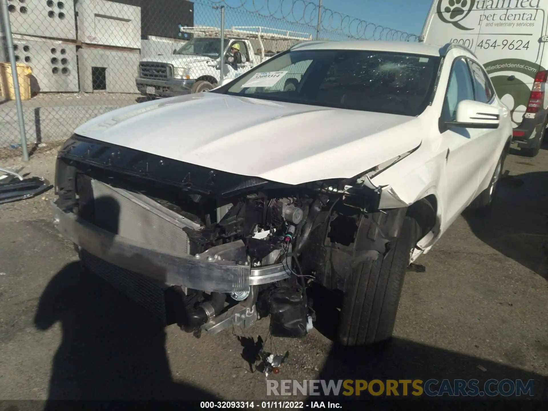 2 Photograph of a damaged car WDCTG4EB0KU013248 MERCEDES-BENZ GLA 2019