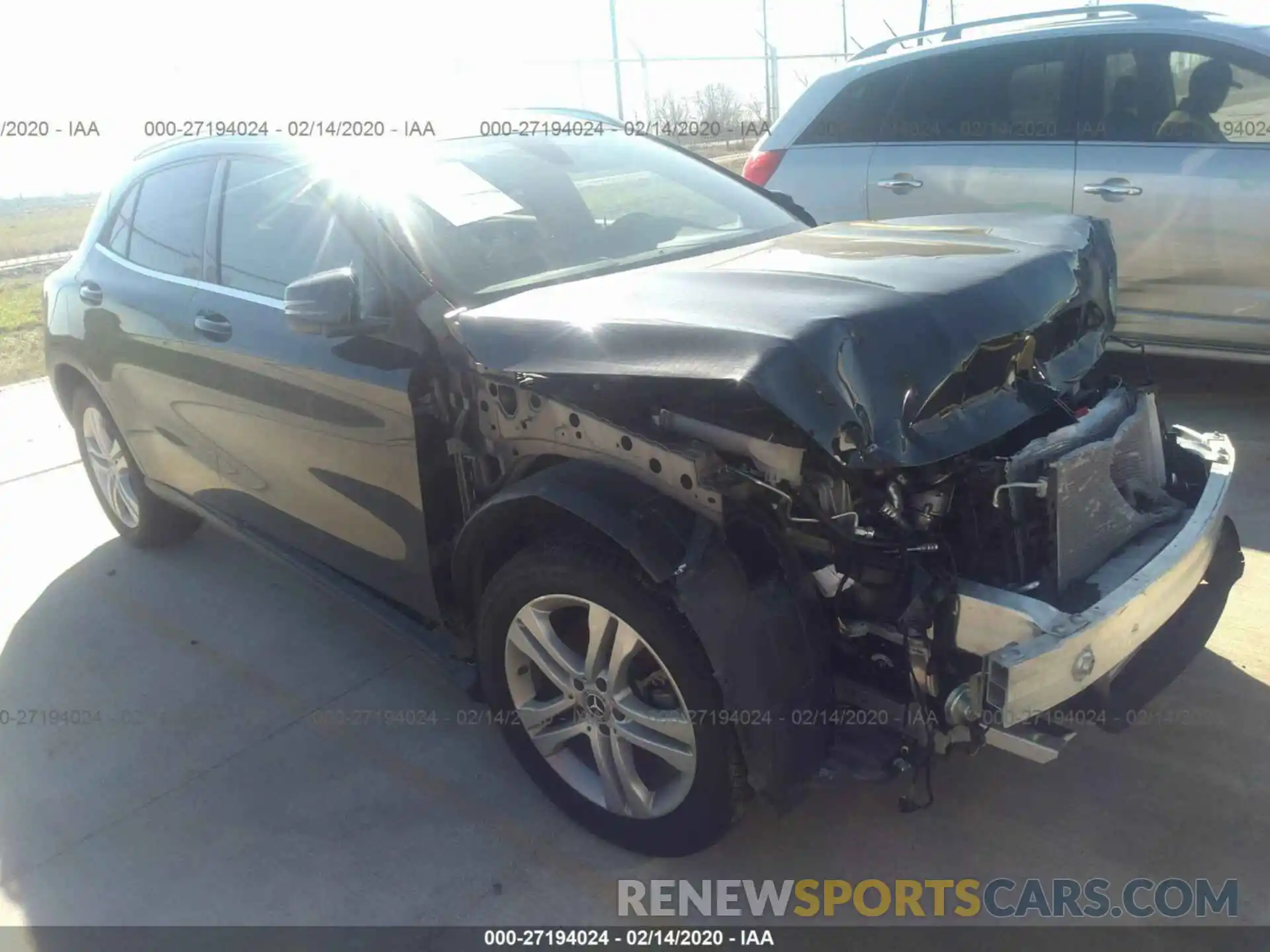 1 Photograph of a damaged car WDCTG4EB0KU015243 MERCEDES-BENZ GLA 2019