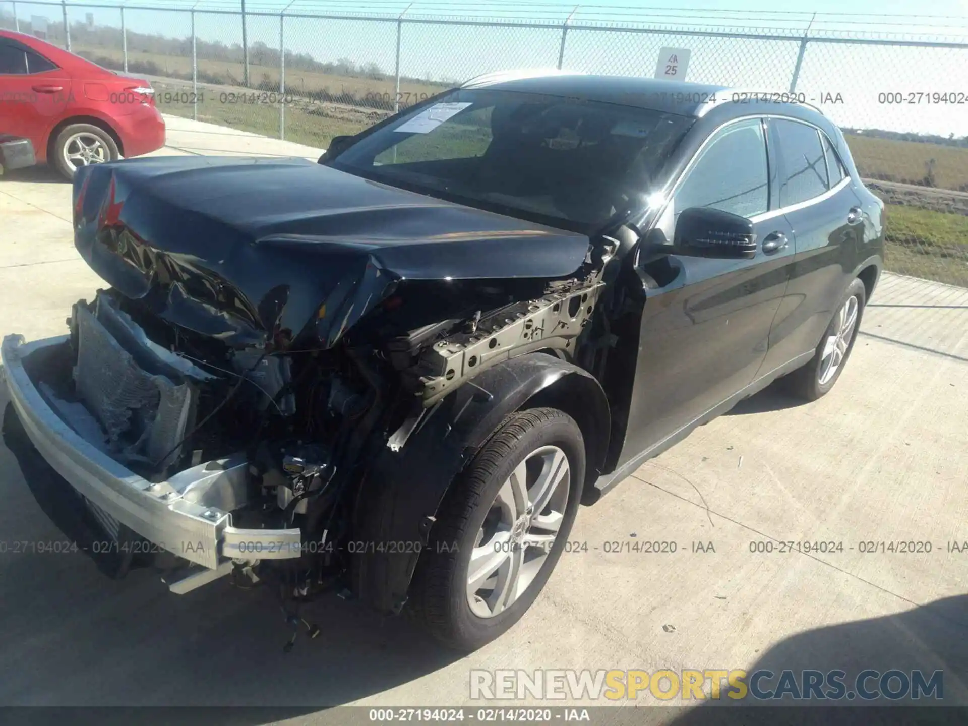 2 Photograph of a damaged car WDCTG4EB0KU015243 MERCEDES-BENZ GLA 2019