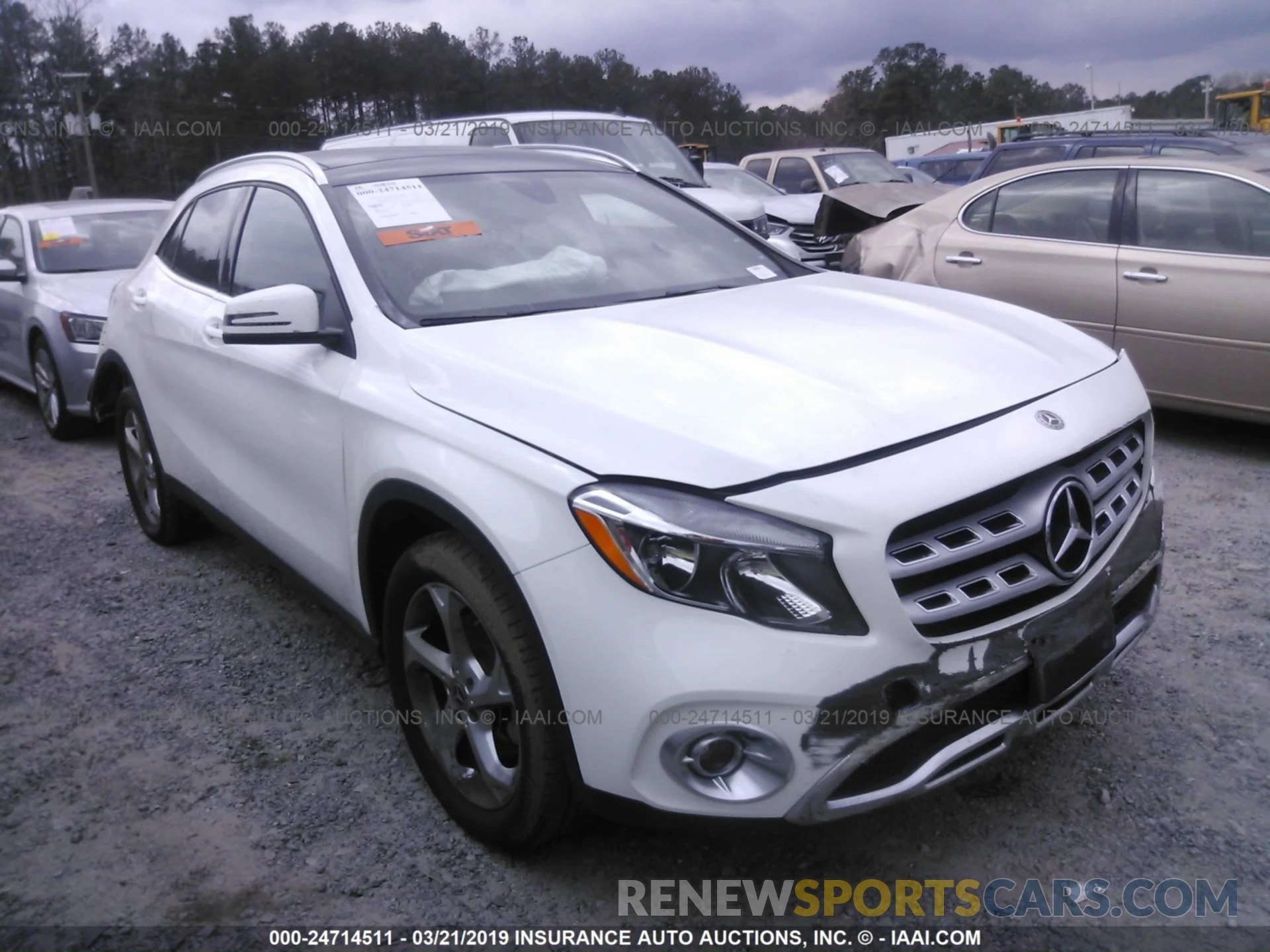 1 Photograph of a damaged car WDCTG4EB1KJ549997 MERCEDES-BENZ GLA 2019