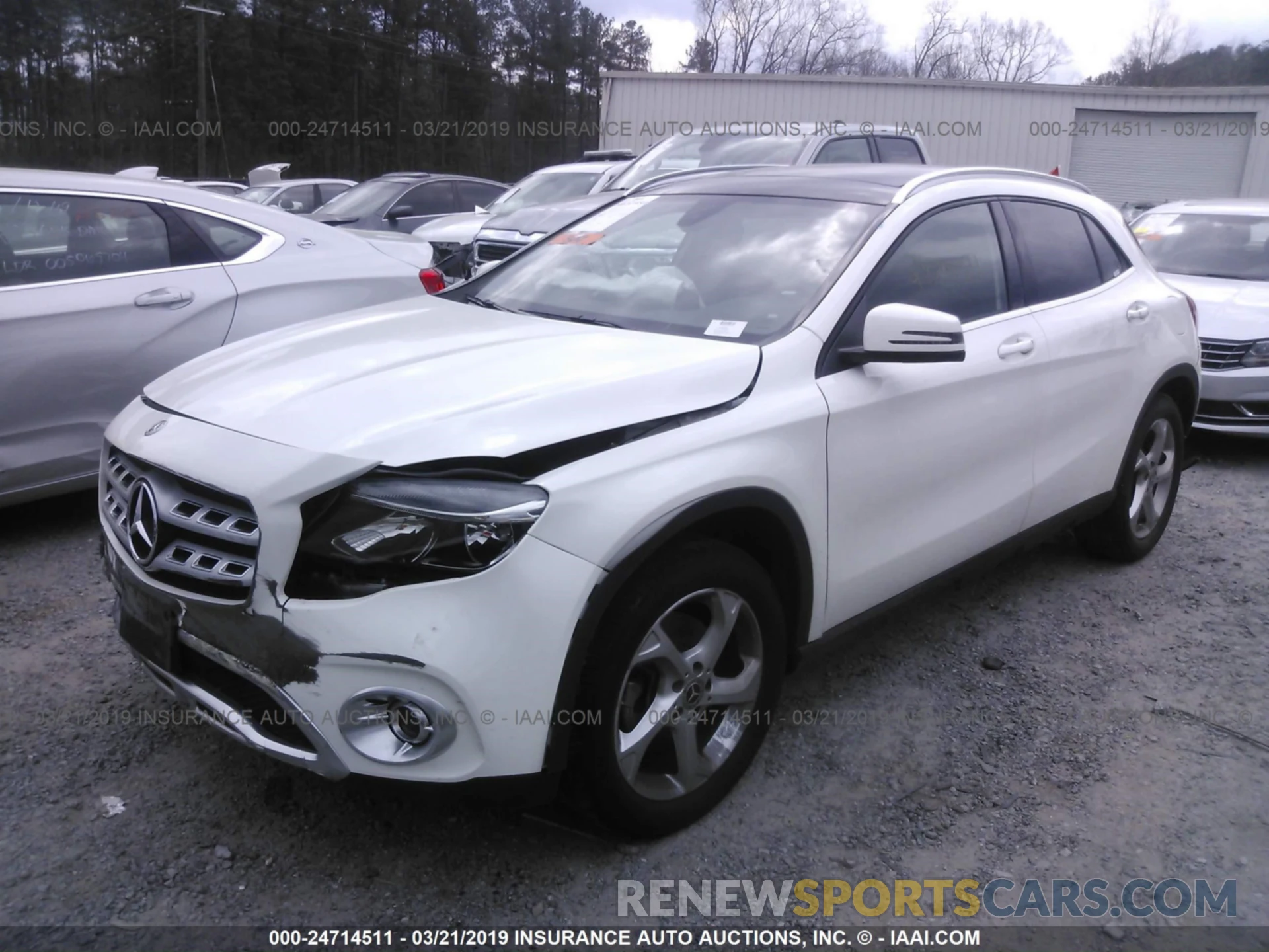 2 Фотография поврежденного автомобиля WDCTG4EB1KJ549997 MERCEDES-BENZ GLA 2019