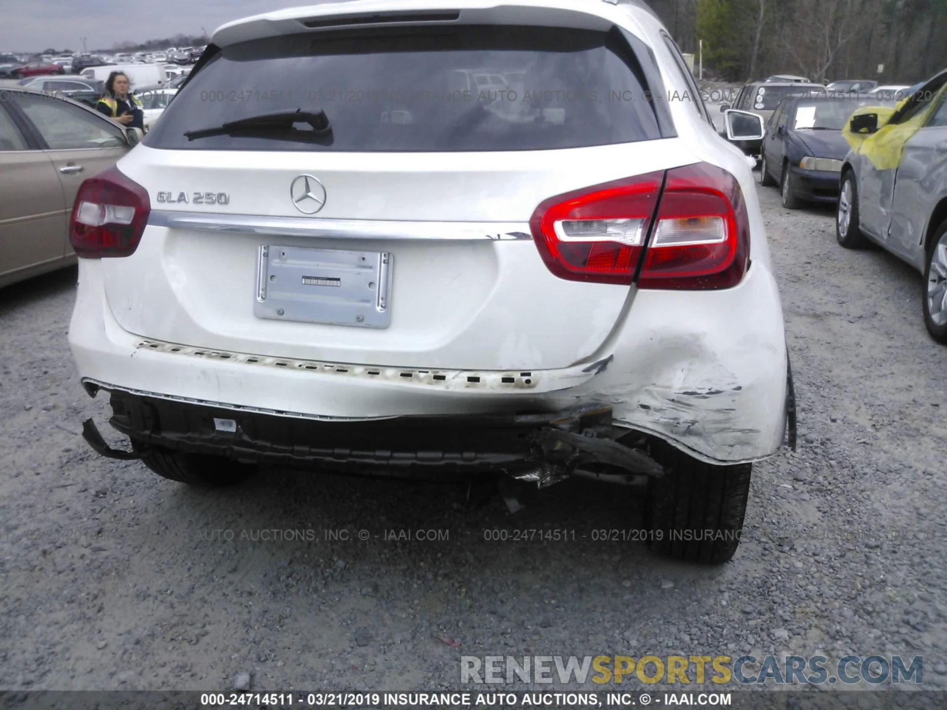 6 Photograph of a damaged car WDCTG4EB1KJ549997 MERCEDES-BENZ GLA 2019