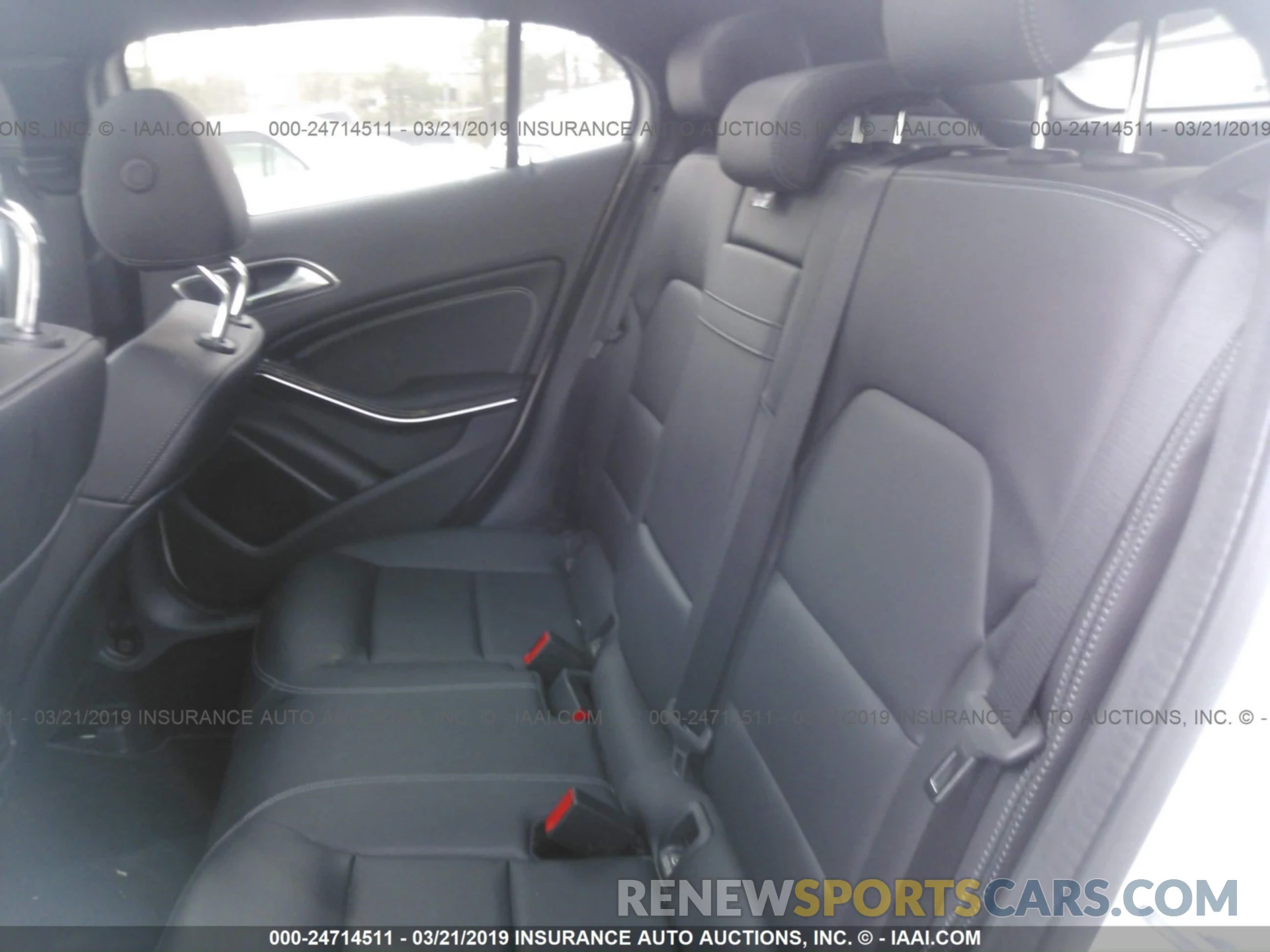 8 Photograph of a damaged car WDCTG4EB1KJ549997 MERCEDES-BENZ GLA 2019