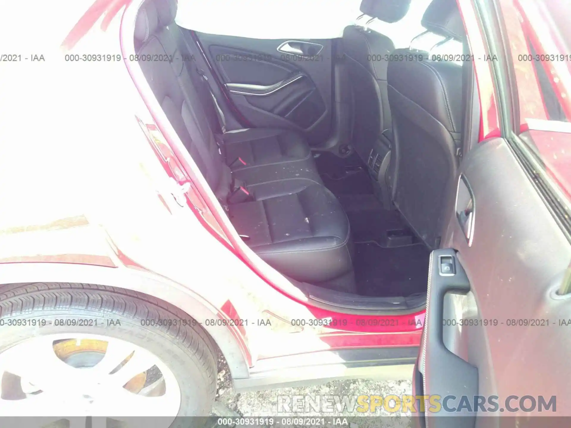 8 Photograph of a damaged car WDCTG4EB1KJ618641 MERCEDES-BENZ GLA 2019