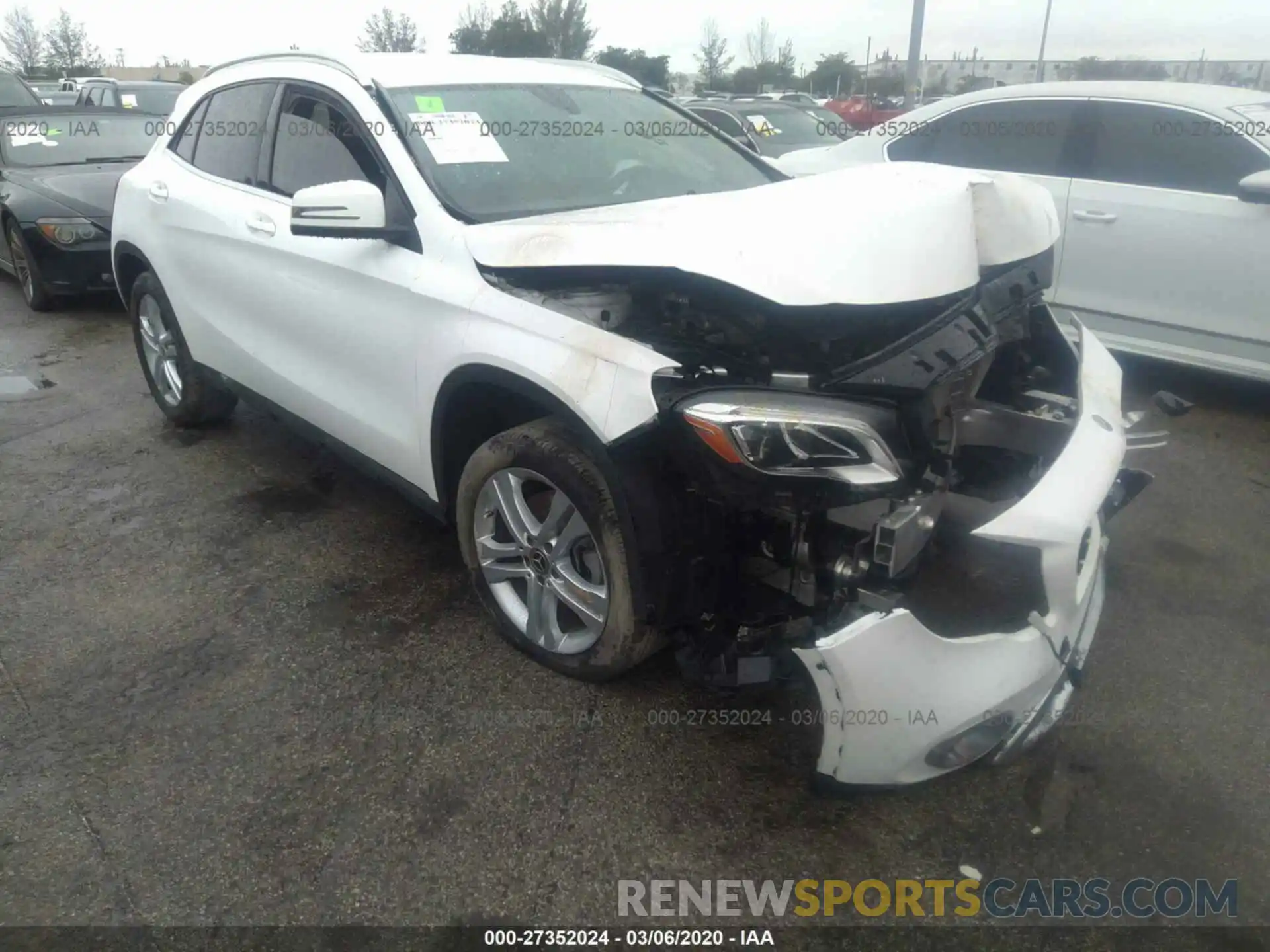 1 Photograph of a damaged car WDCTG4EB1KU000394 MERCEDES-BENZ GLA 2019