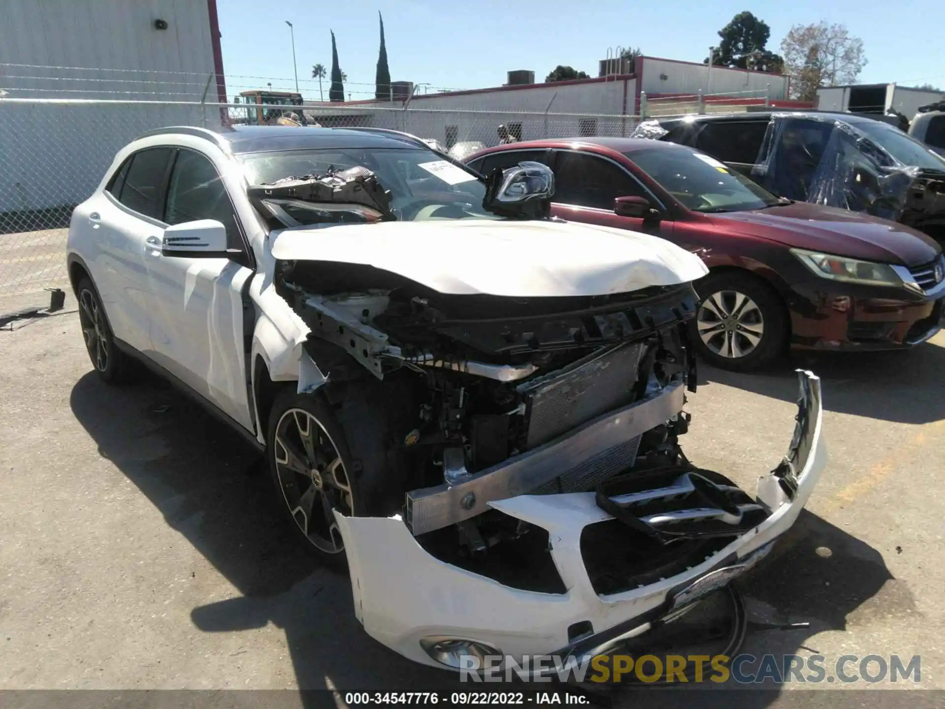 1 Photograph of a damaged car WDCTG4EB1KU006602 MERCEDES-BENZ GLA 2019