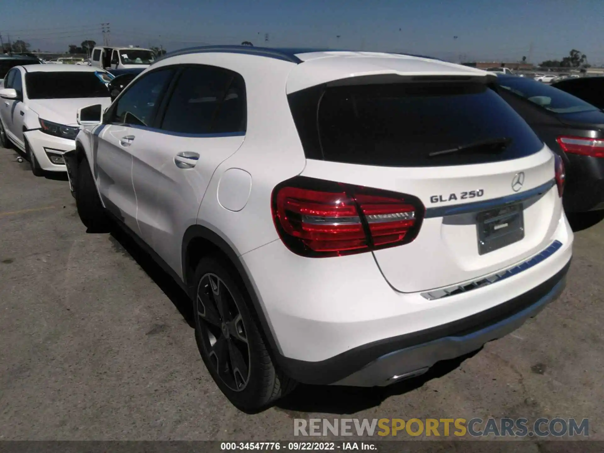 9 Photograph of a damaged car WDCTG4EB1KU006602 MERCEDES-BENZ GLA 2019