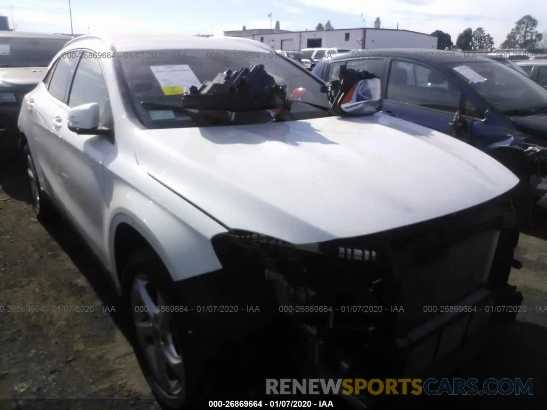 1 Photograph of a damaged car WDCTG4EB1KU006843 MERCEDES-BENZ GLA 2019