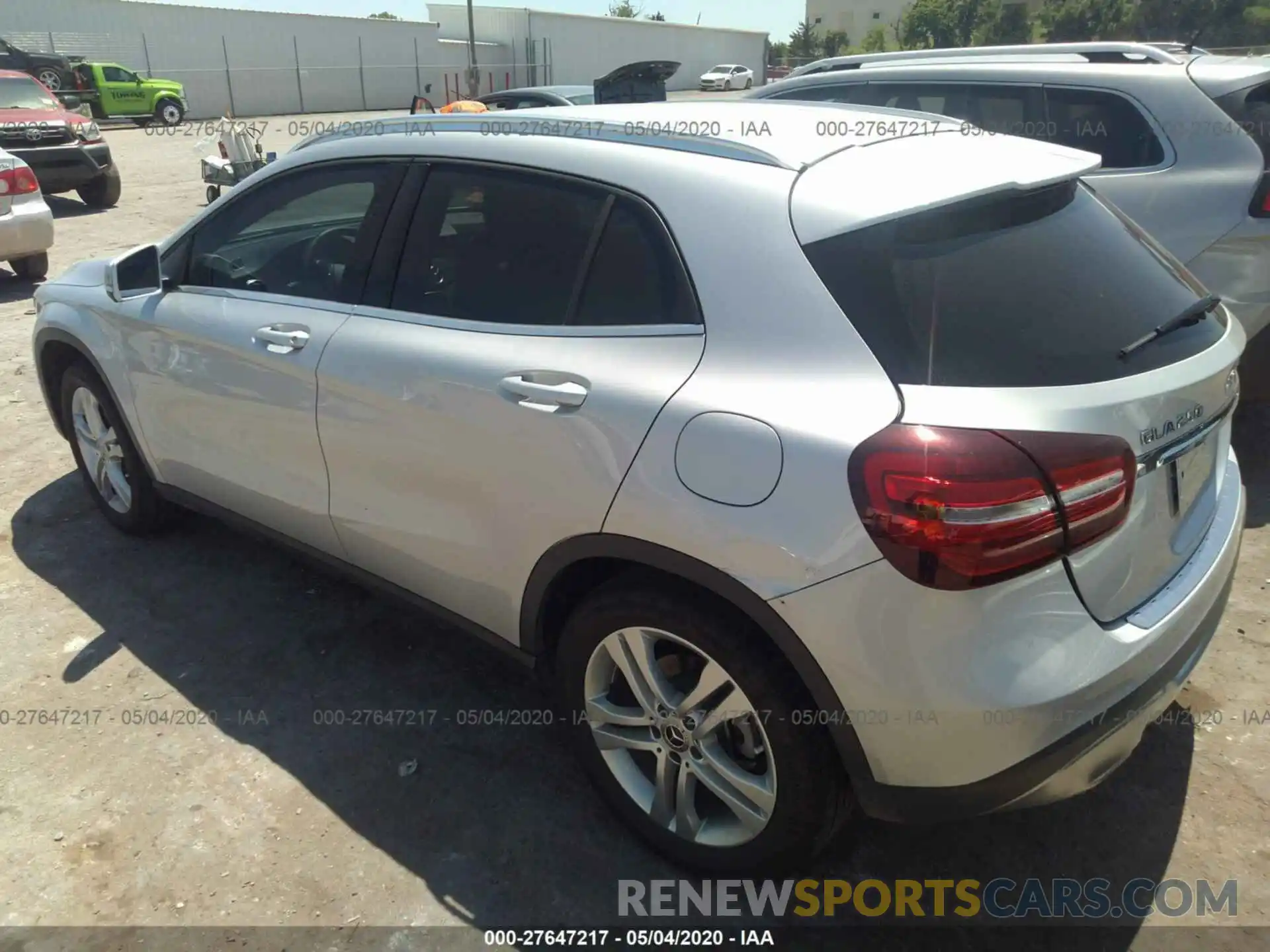 3 Photograph of a damaged car WDCTG4EB1KU007037 MERCEDES-BENZ GLA 2019