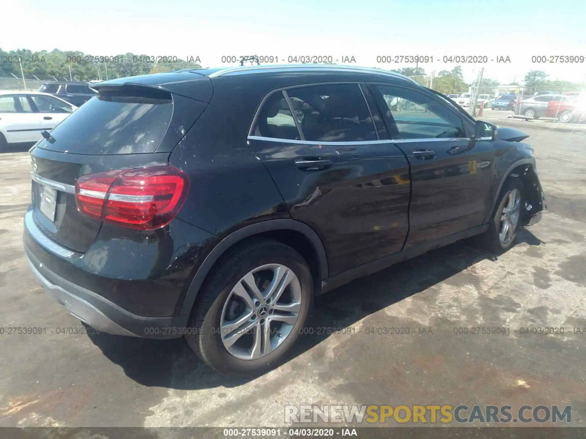 4 Фотография поврежденного автомобиля WDCTG4EB1KU008138 MERCEDES-BENZ GLA 2019