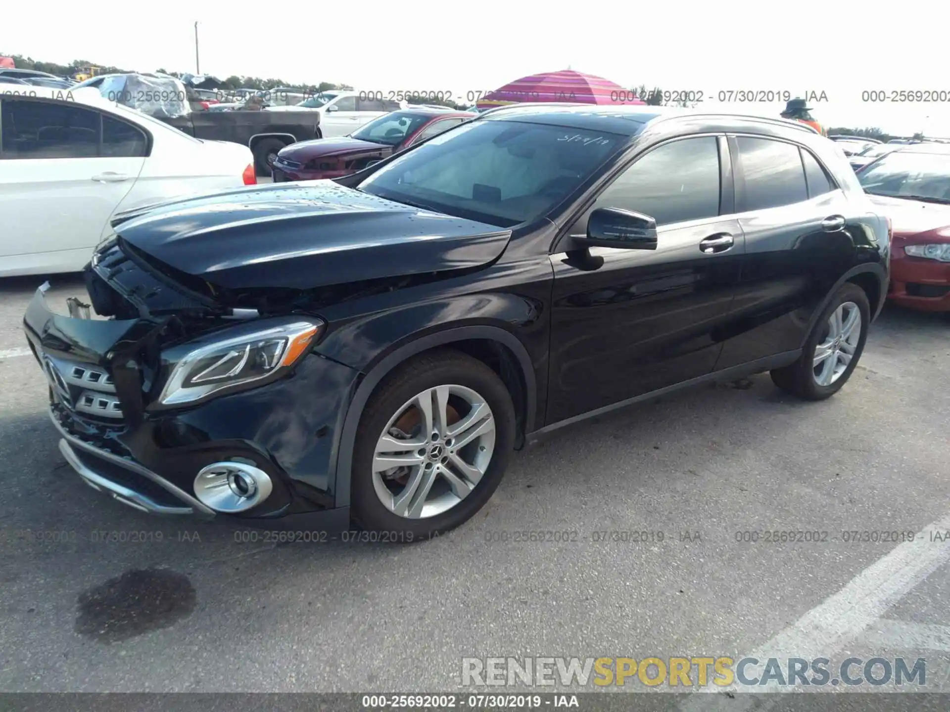 2 Фотография поврежденного автомобиля WDCTG4EB2KU001487 MERCEDES-BENZ GLA 2019