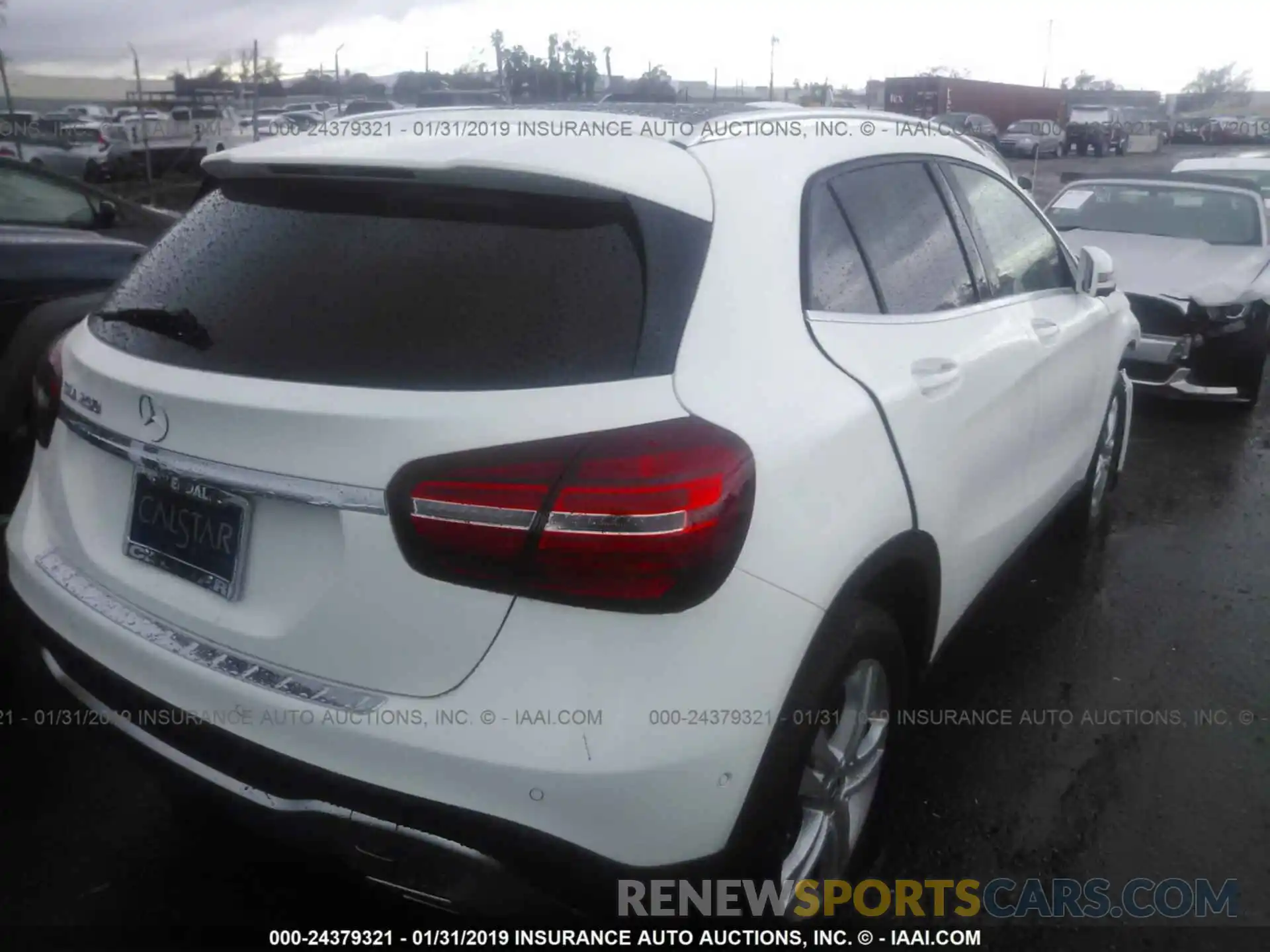 4 Photograph of a damaged car WDCTG4EB2KU002073 MERCEDES-BENZ GLA 2019