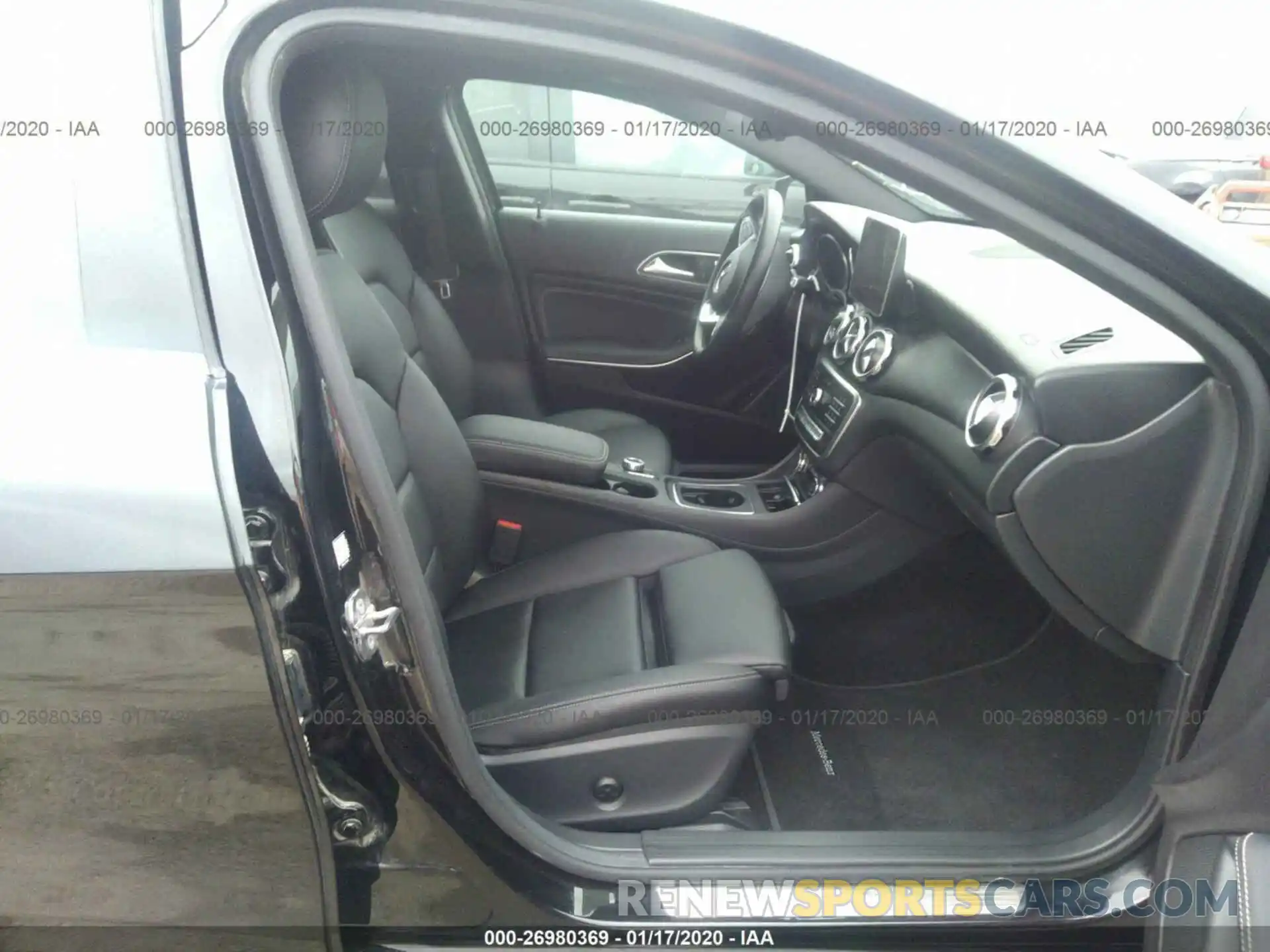 5 Photograph of a damaged car WDCTG4EB2KU003028 MERCEDES-BENZ GLA 2019