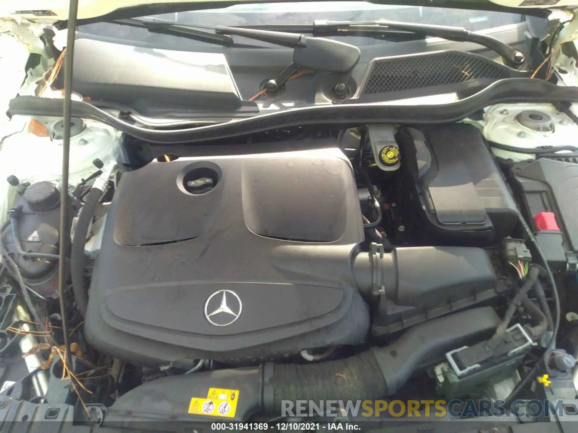 10 Photograph of a damaged car WDCTG4EB2KU003059 MERCEDES-BENZ GLA 2019