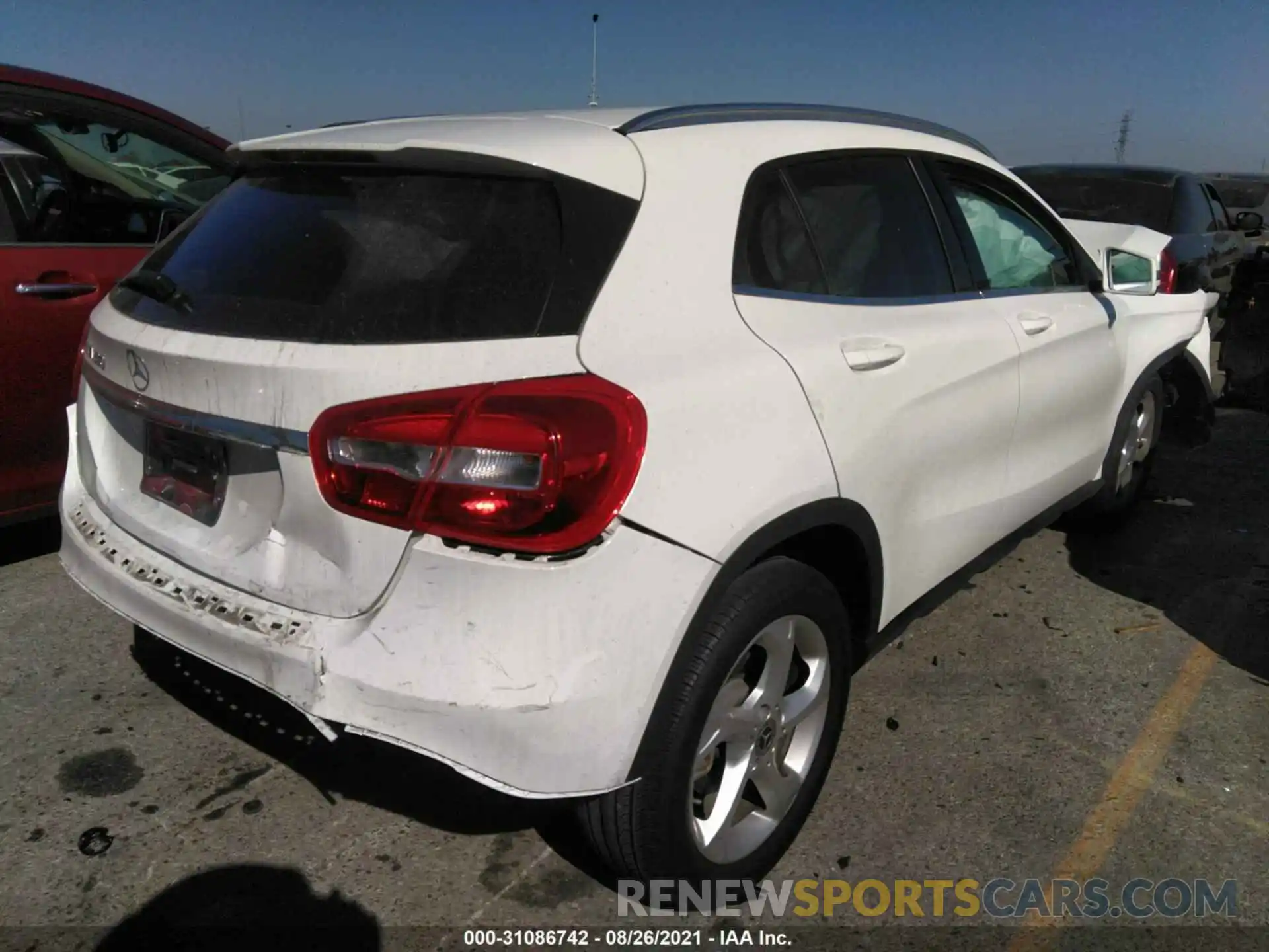 4 Photograph of a damaged car WDCTG4EB2KU004504 MERCEDES-BENZ GLA 2019