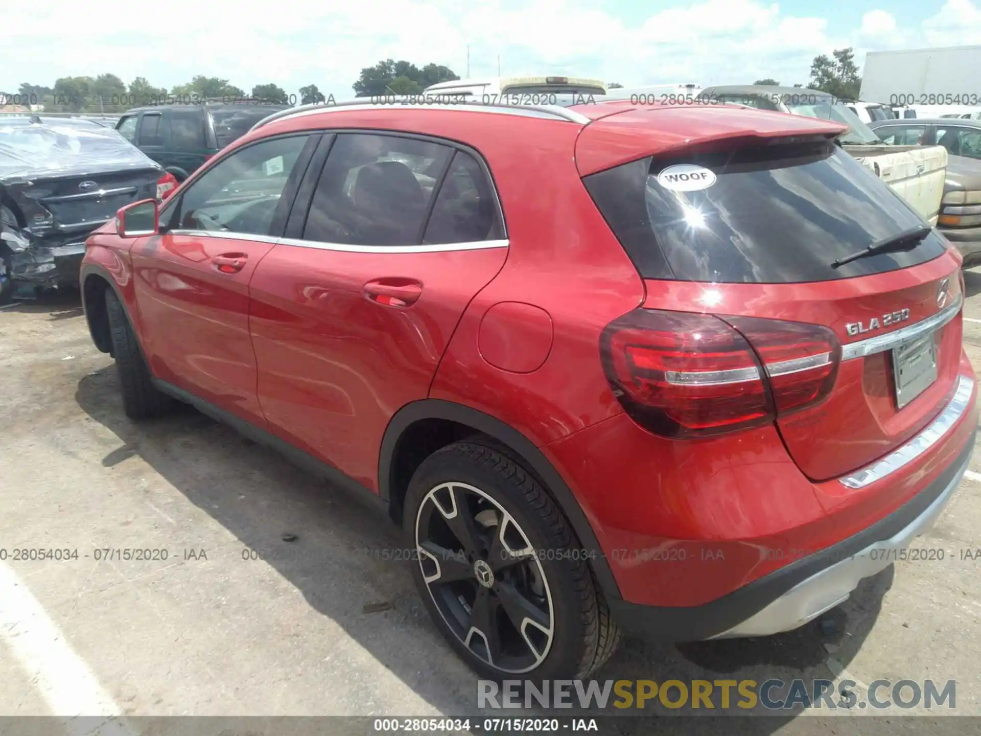 3 Photograph of a damaged car WDCTG4EB2KU005801 MERCEDES-BENZ GLA 2019