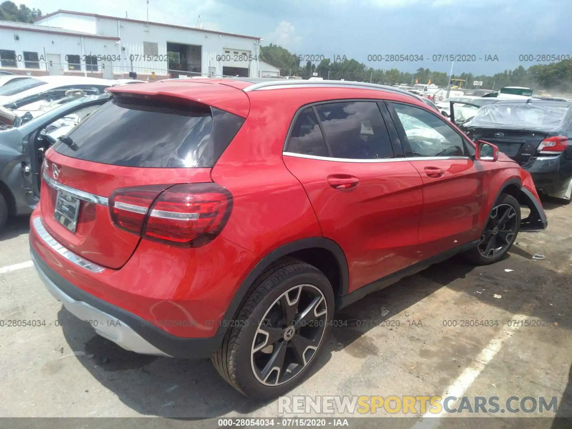 4 Photograph of a damaged car WDCTG4EB2KU005801 MERCEDES-BENZ GLA 2019