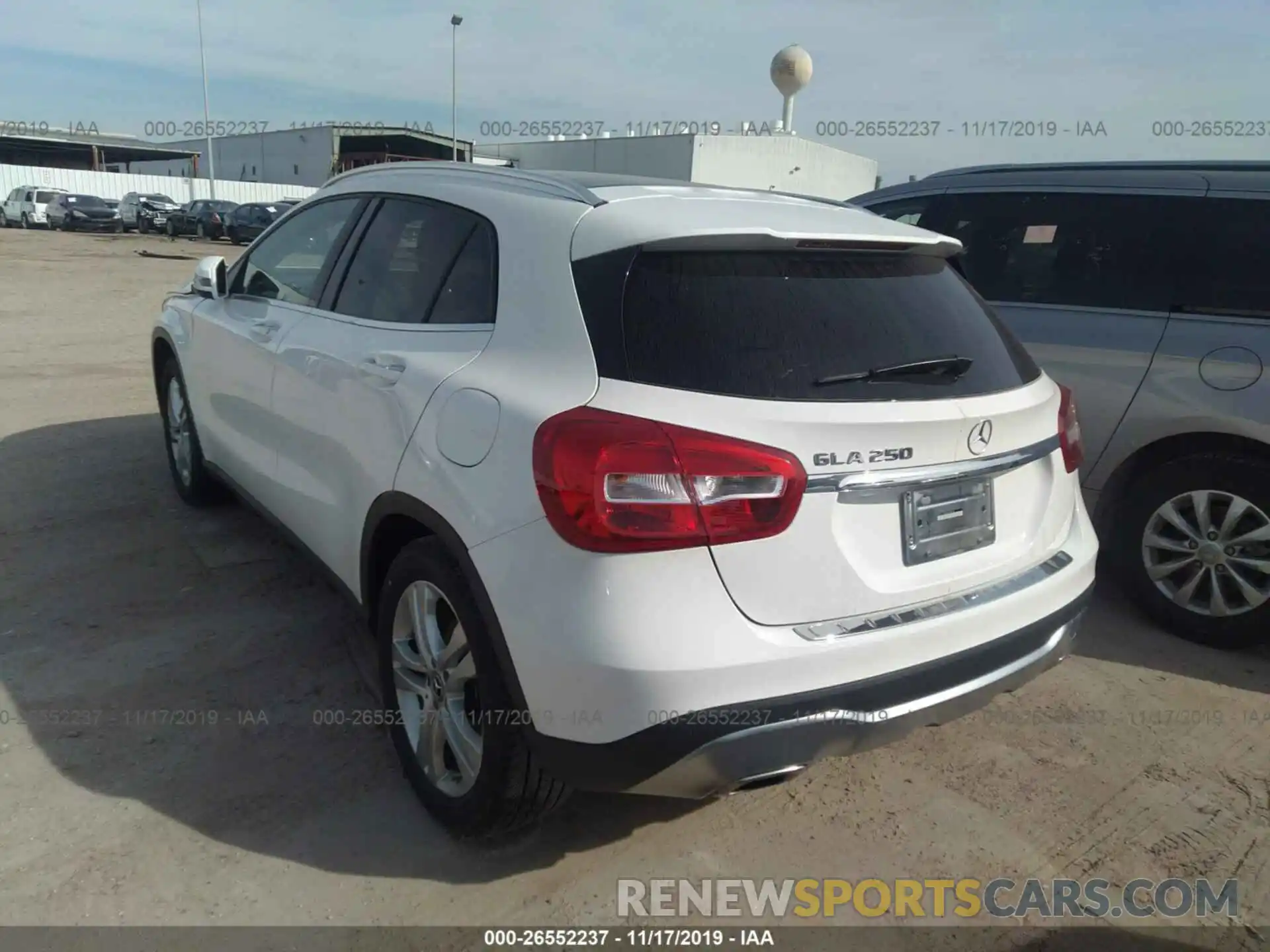 3 Photograph of a damaged car WDCTG4EB2KU009704 MERCEDES-BENZ GLA 2019