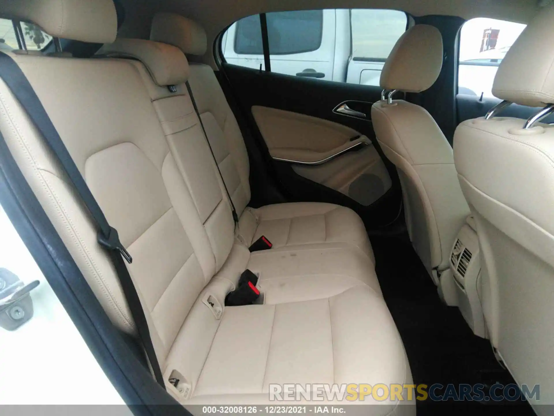 8 Фотография поврежденного автомобиля WDCTG4EB2KU012876 MERCEDES-BENZ GLA 2019