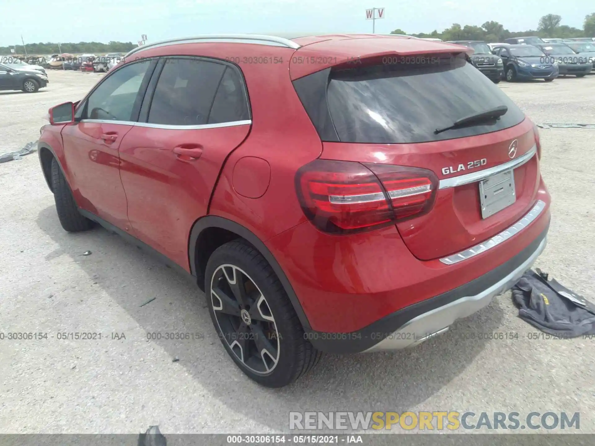 3 Photograph of a damaged car WDCTG4EB2KU020721 MERCEDES-BENZ GLA 2019