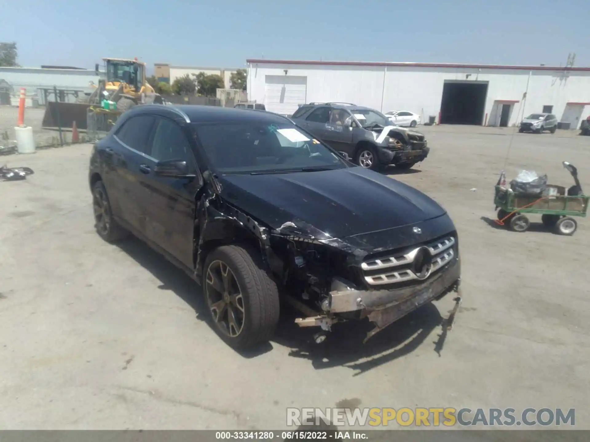 1 Photograph of a damaged car WDCTG4EB3KJ551413 MERCEDES-BENZ GLA 2019