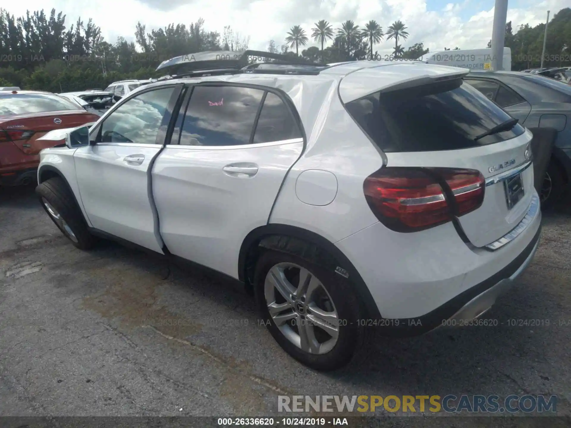 3 Photograph of a damaged car WDCTG4EB3KJ553226 MERCEDES-BENZ GLA 2019