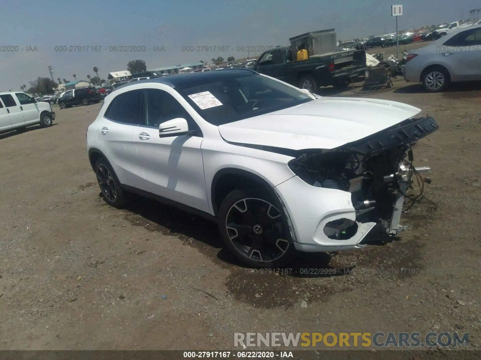 1 Photograph of a damaged car WDCTG4EB3KU002826 MERCEDES-BENZ GLA 2019