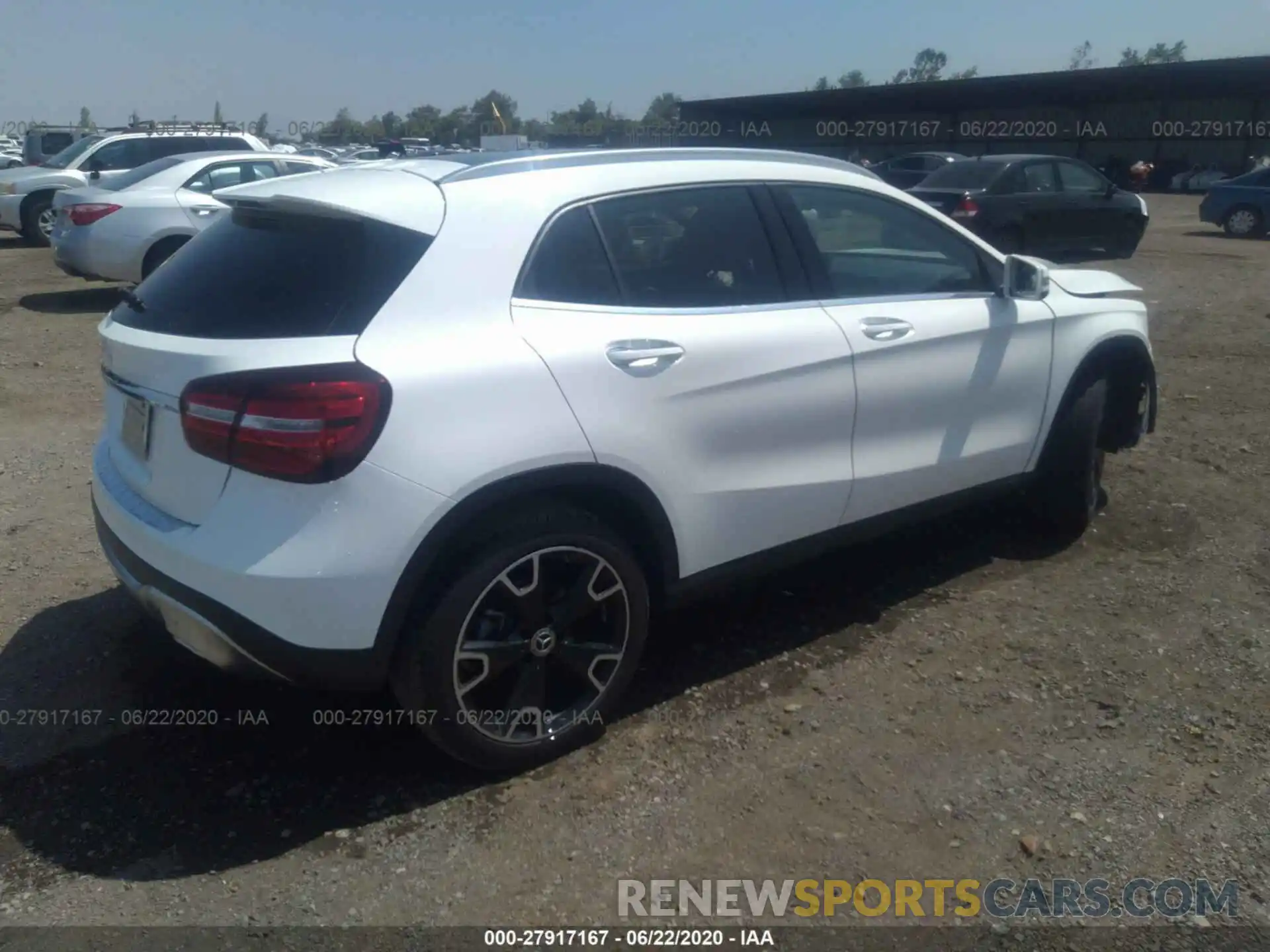 4 Photograph of a damaged car WDCTG4EB3KU002826 MERCEDES-BENZ GLA 2019