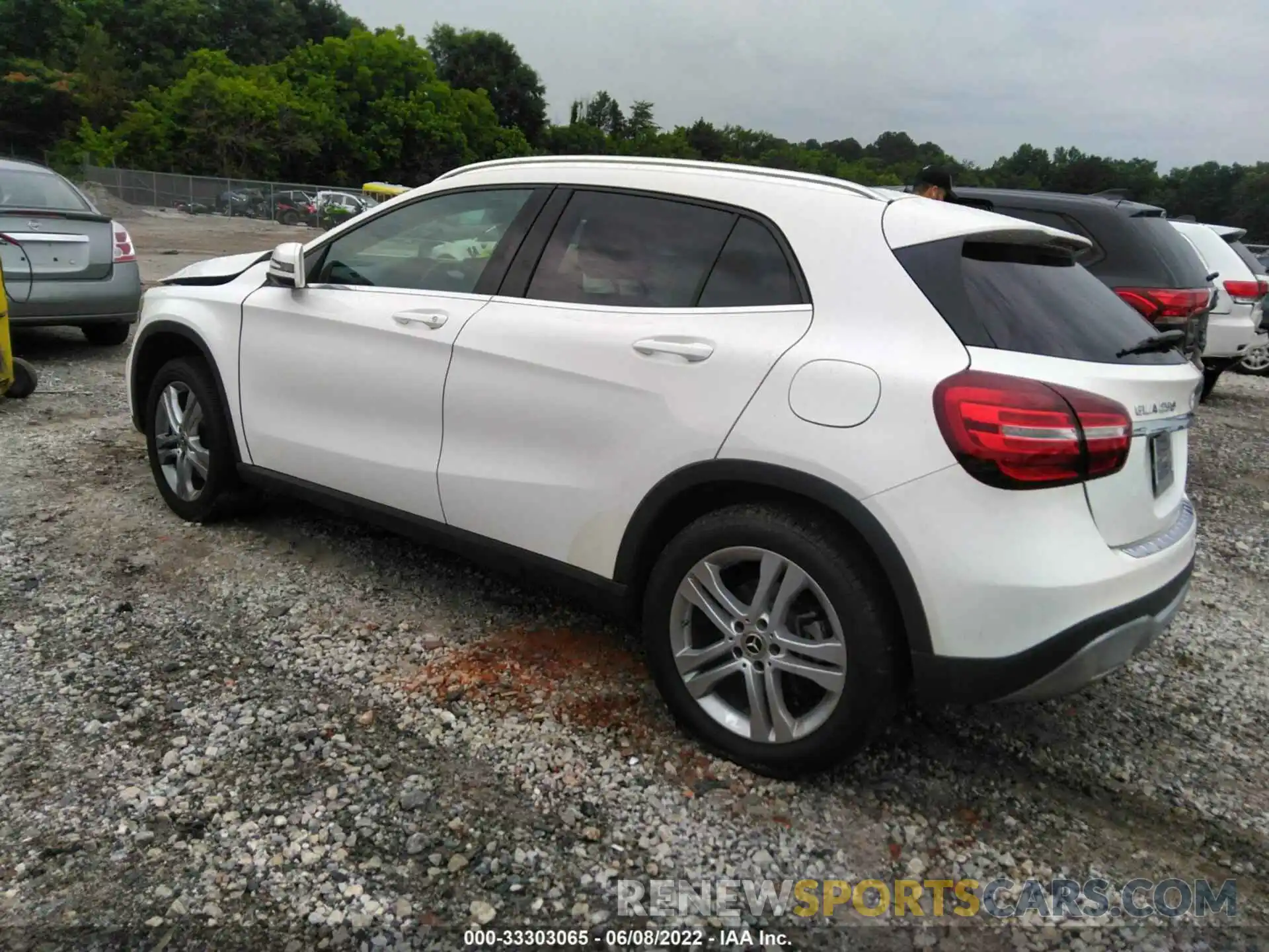 3 Photograph of a damaged car WDCTG4EB3KU003717 MERCEDES-BENZ GLA 2019