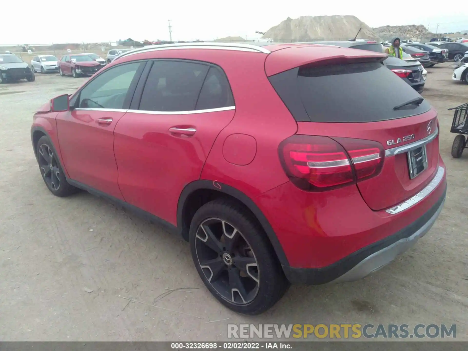 3 Photograph of a damaged car WDCTG4EB3KU009971 MERCEDES-BENZ GLA 2019