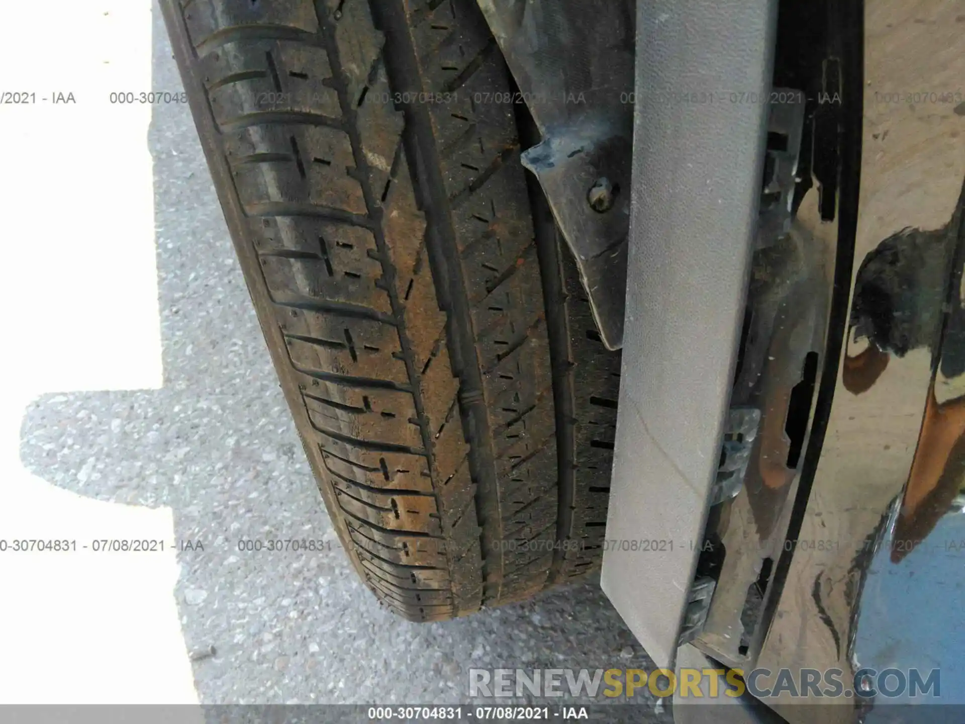 13 Photograph of a damaged car WDCTG4EB3KU011591 MERCEDES-BENZ GLA 2019