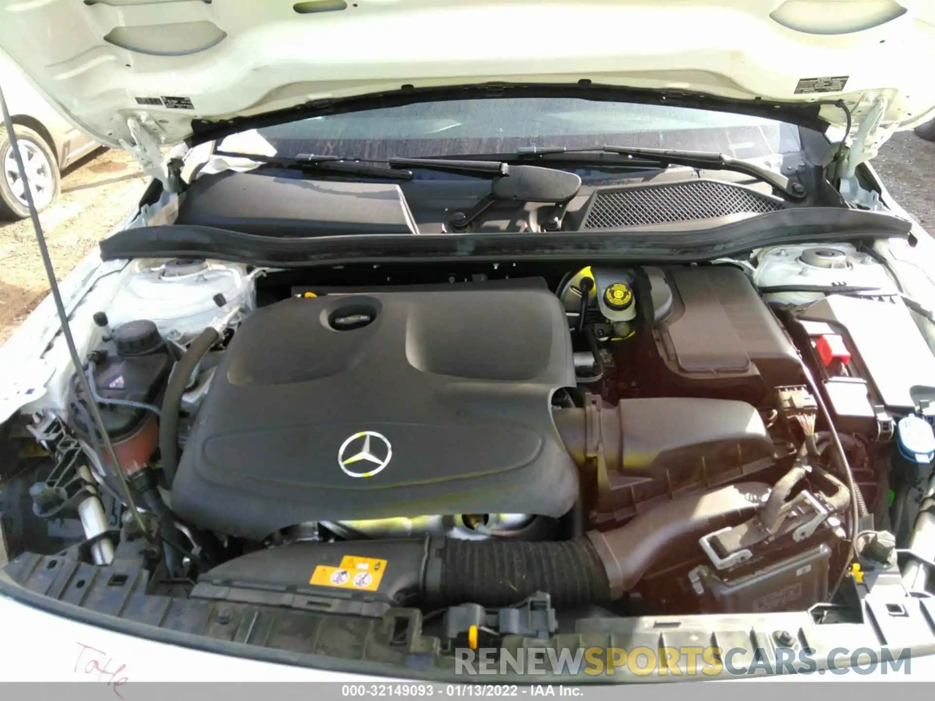 10 Фотография поврежденного автомобиля WDCTG4EB3KU017150 MERCEDES-BENZ GLA 2019