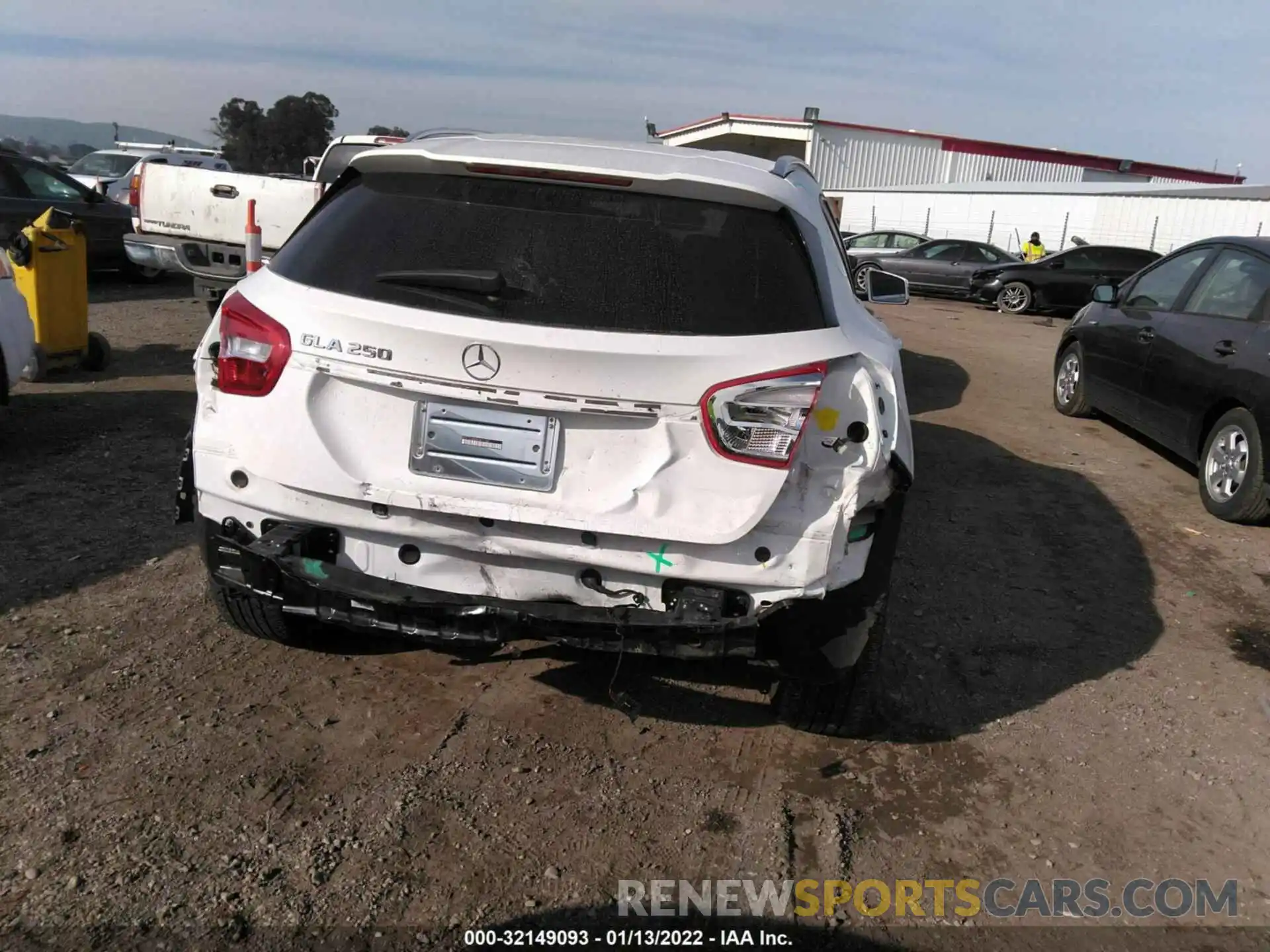 6 Photograph of a damaged car WDCTG4EB3KU017150 MERCEDES-BENZ GLA 2019