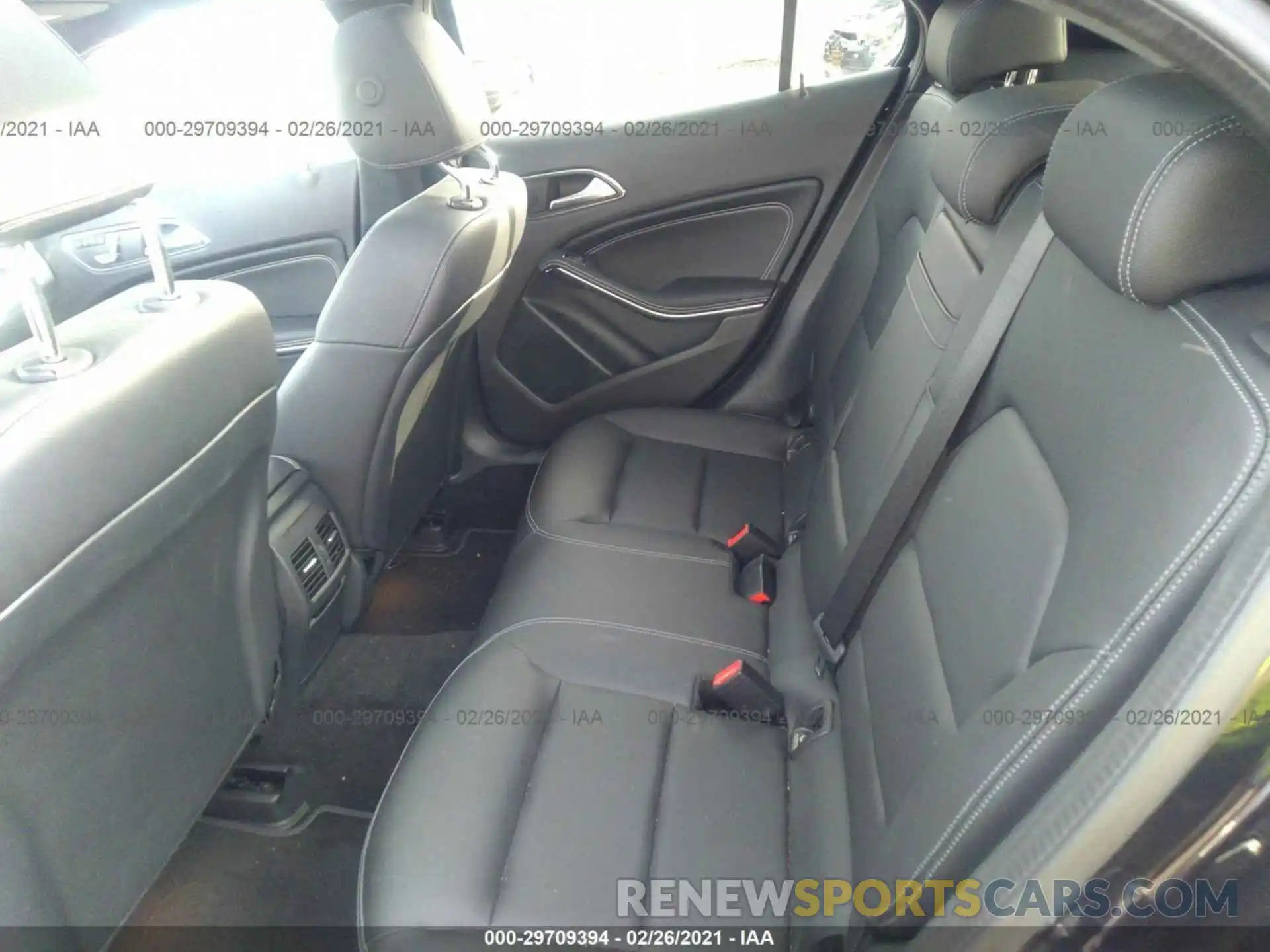 8 Photograph of a damaged car WDCTG4EB3KU018248 MERCEDES-BENZ GLA 2019