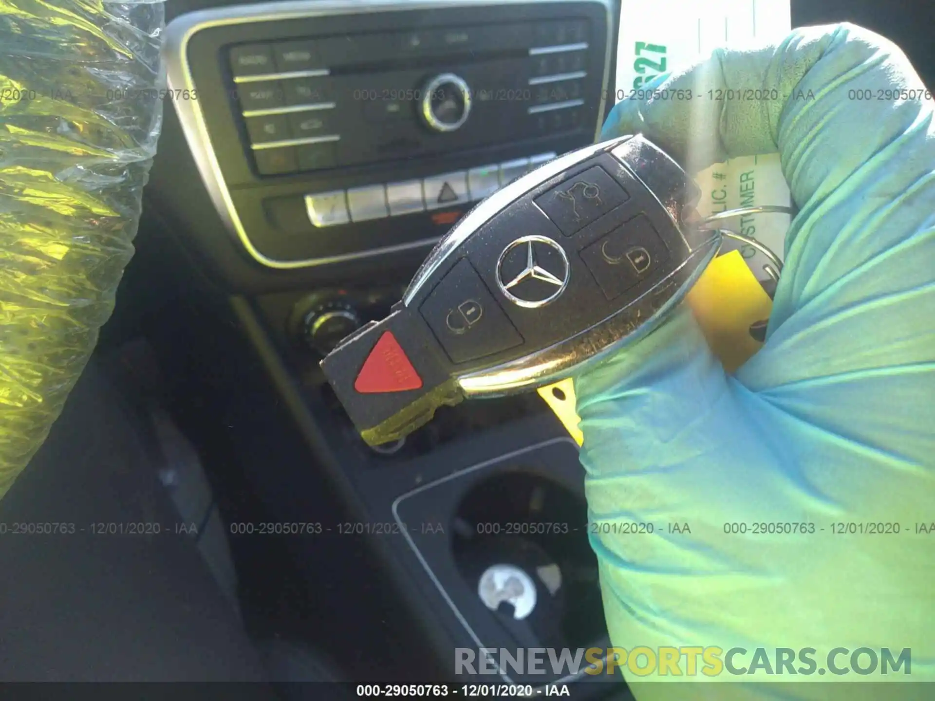 11 Photograph of a damaged car WDCTG4EB4KJ582282 MERCEDES-BENZ GLA 2019