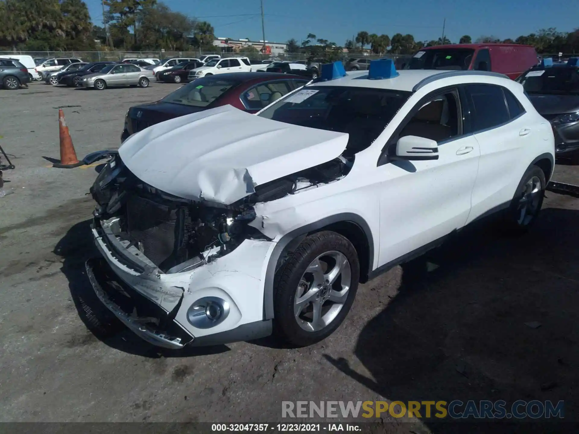 2 Фотография поврежденного автомобиля WDCTG4EB4KU000387 MERCEDES-BENZ GLA 2019