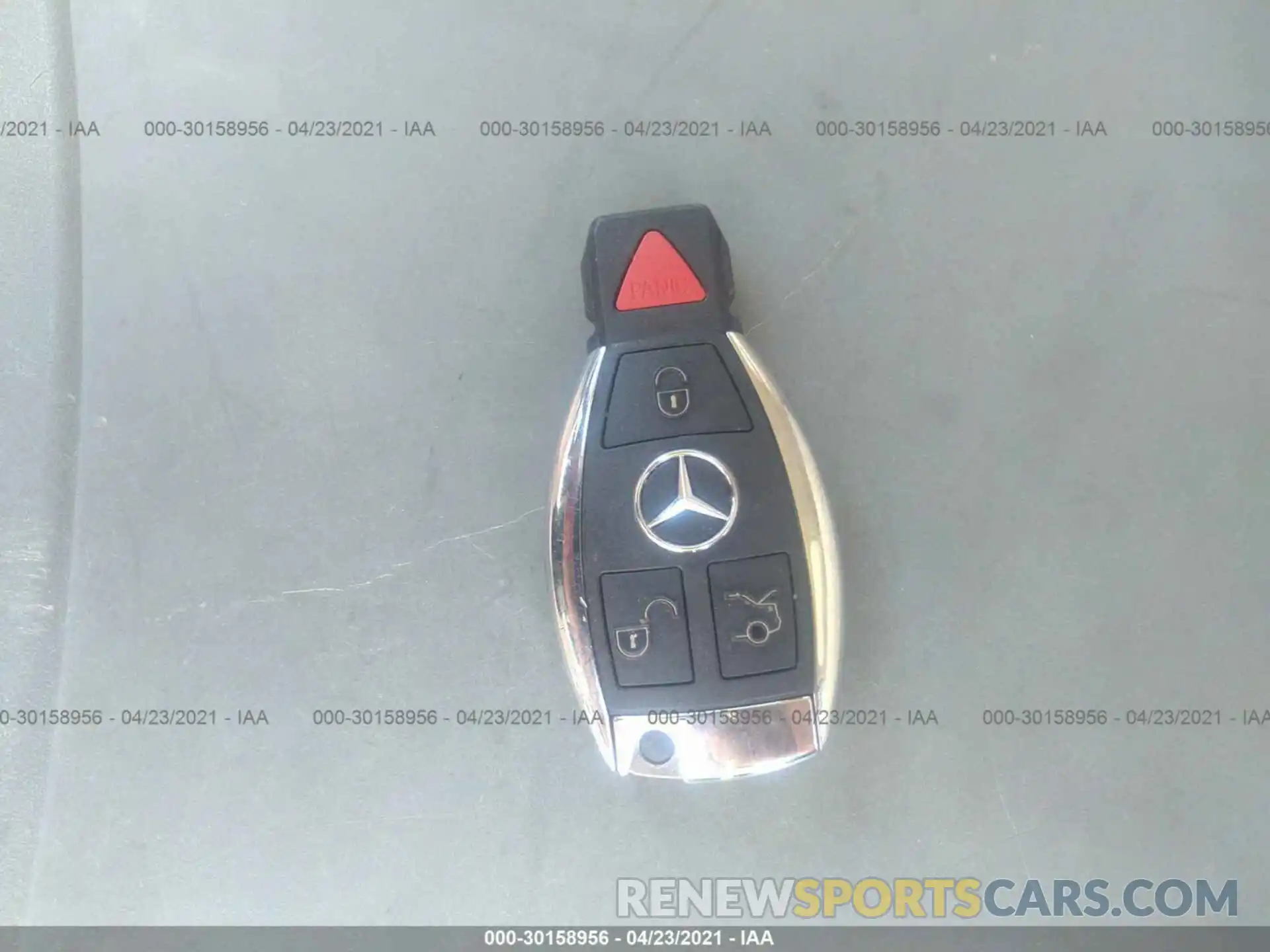 11 Фотография поврежденного автомобиля WDCTG4EB4KU000390 MERCEDES-BENZ GLA 2019