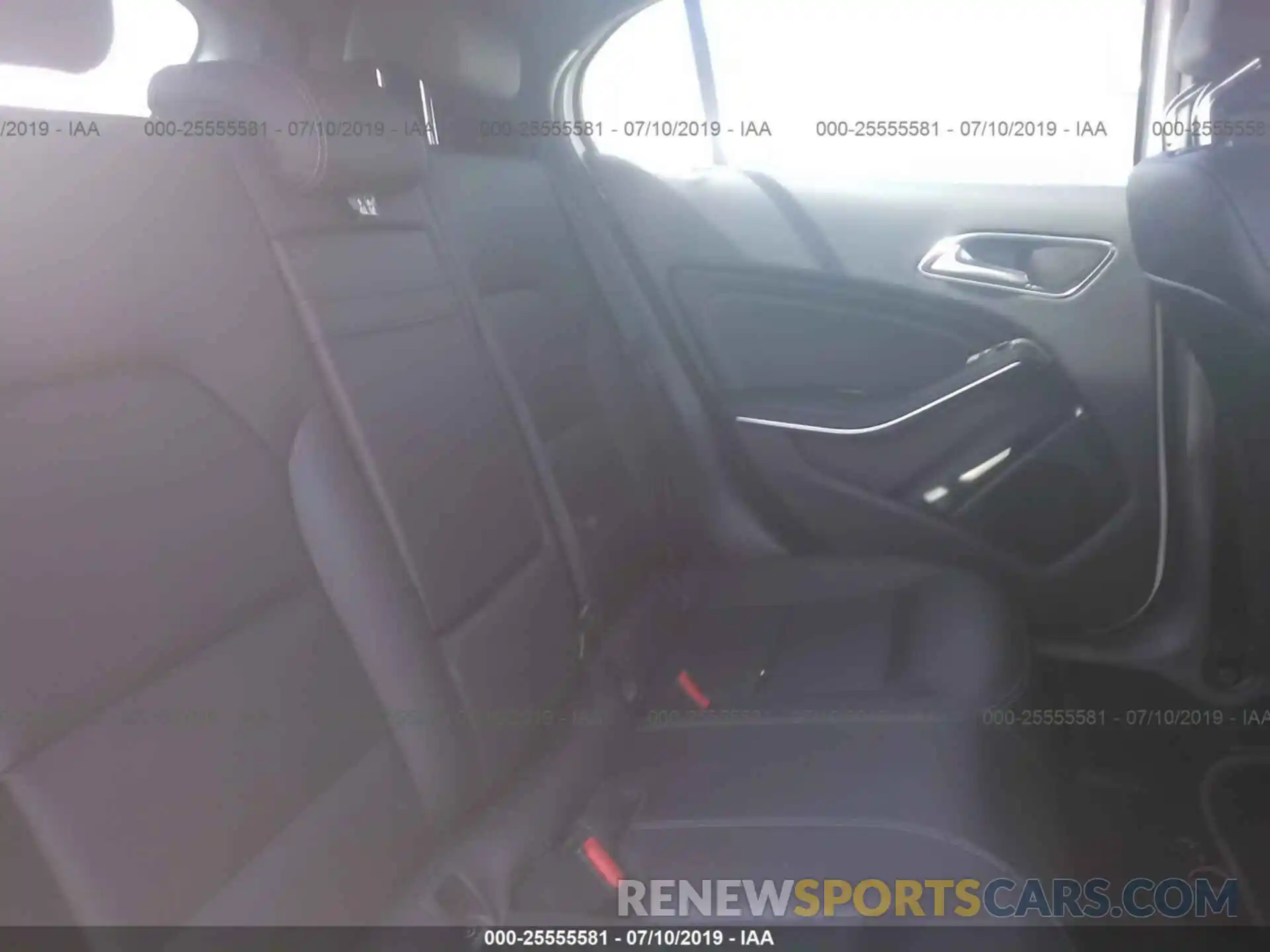 8 Photograph of a damaged car WDCTG4EB4KU000762 MERCEDES-BENZ GLA 2019