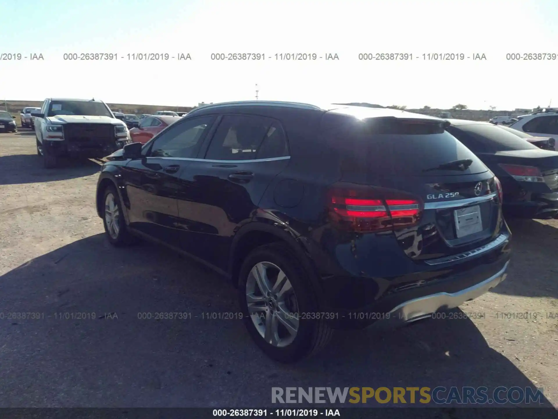 3 Photograph of a damaged car WDCTG4EB4KU002608 MERCEDES-BENZ GLA 2019