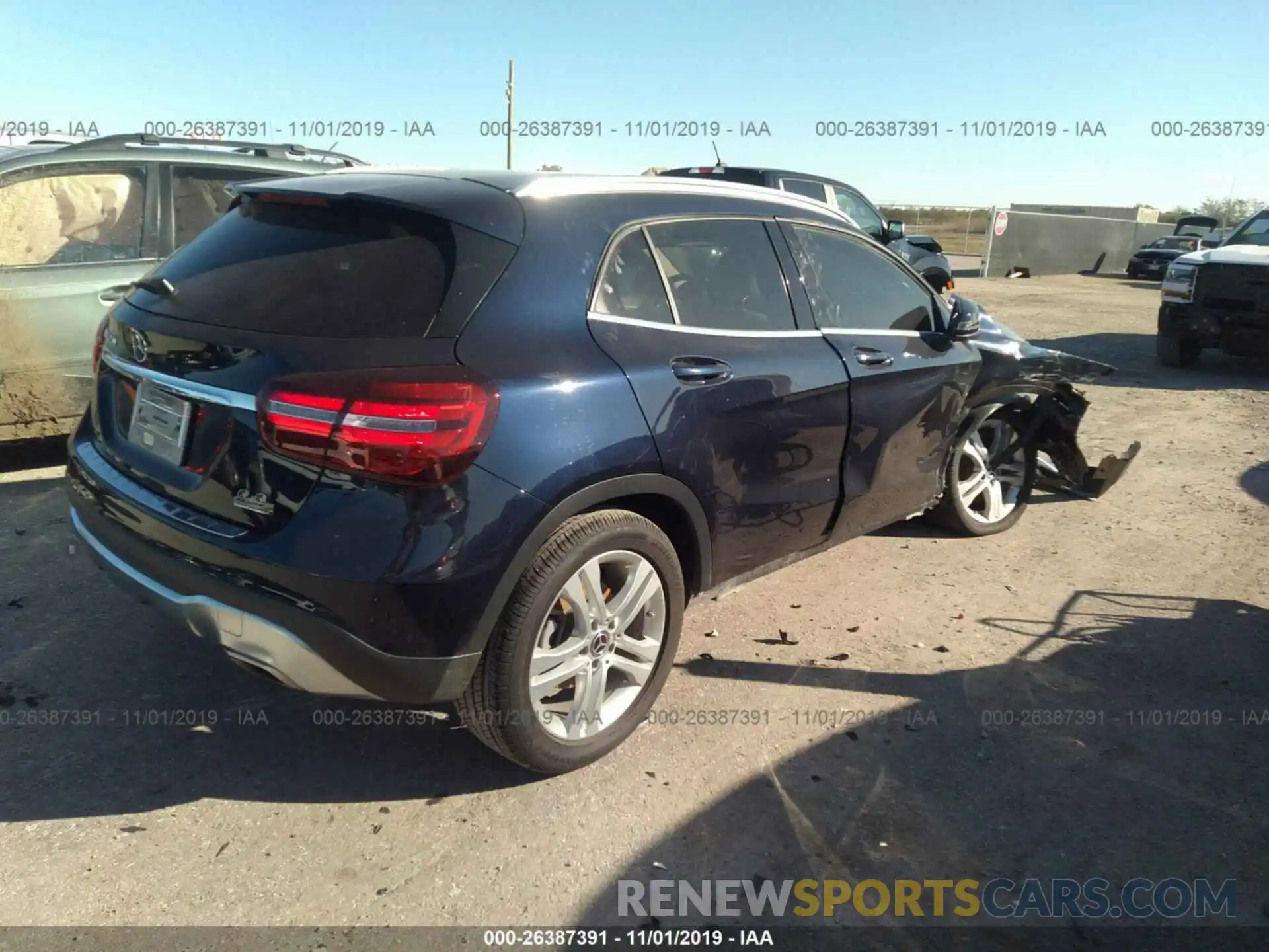 4 Photograph of a damaged car WDCTG4EB4KU002608 MERCEDES-BENZ GLA 2019