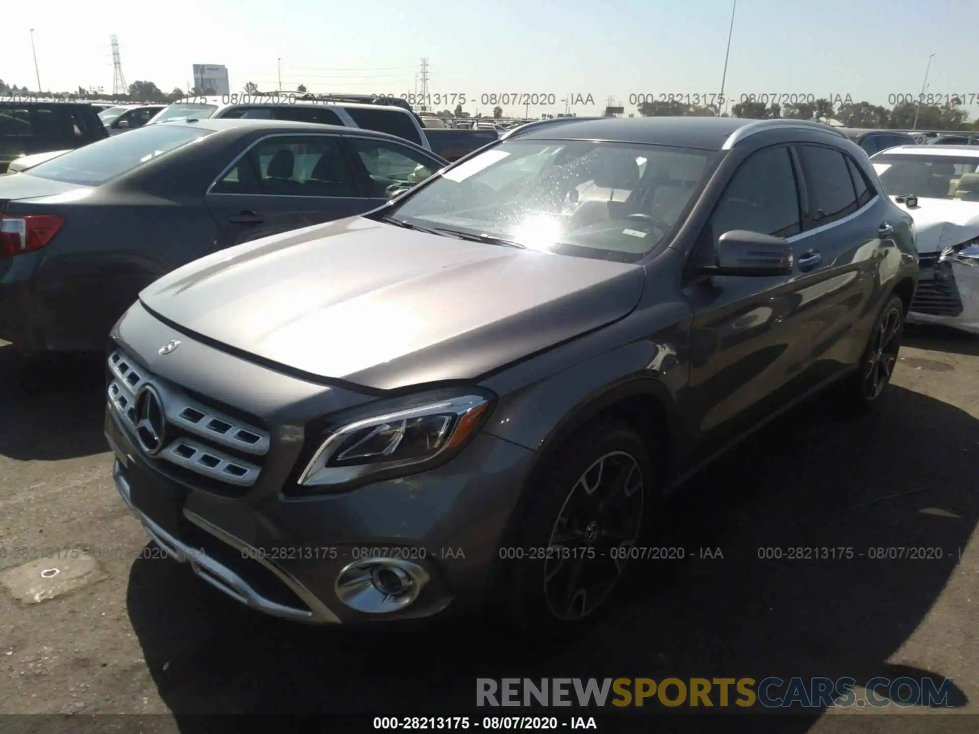 2 Photograph of a damaged car WDCTG4EB5KJ595610 MERCEDES-BENZ GLA 2019