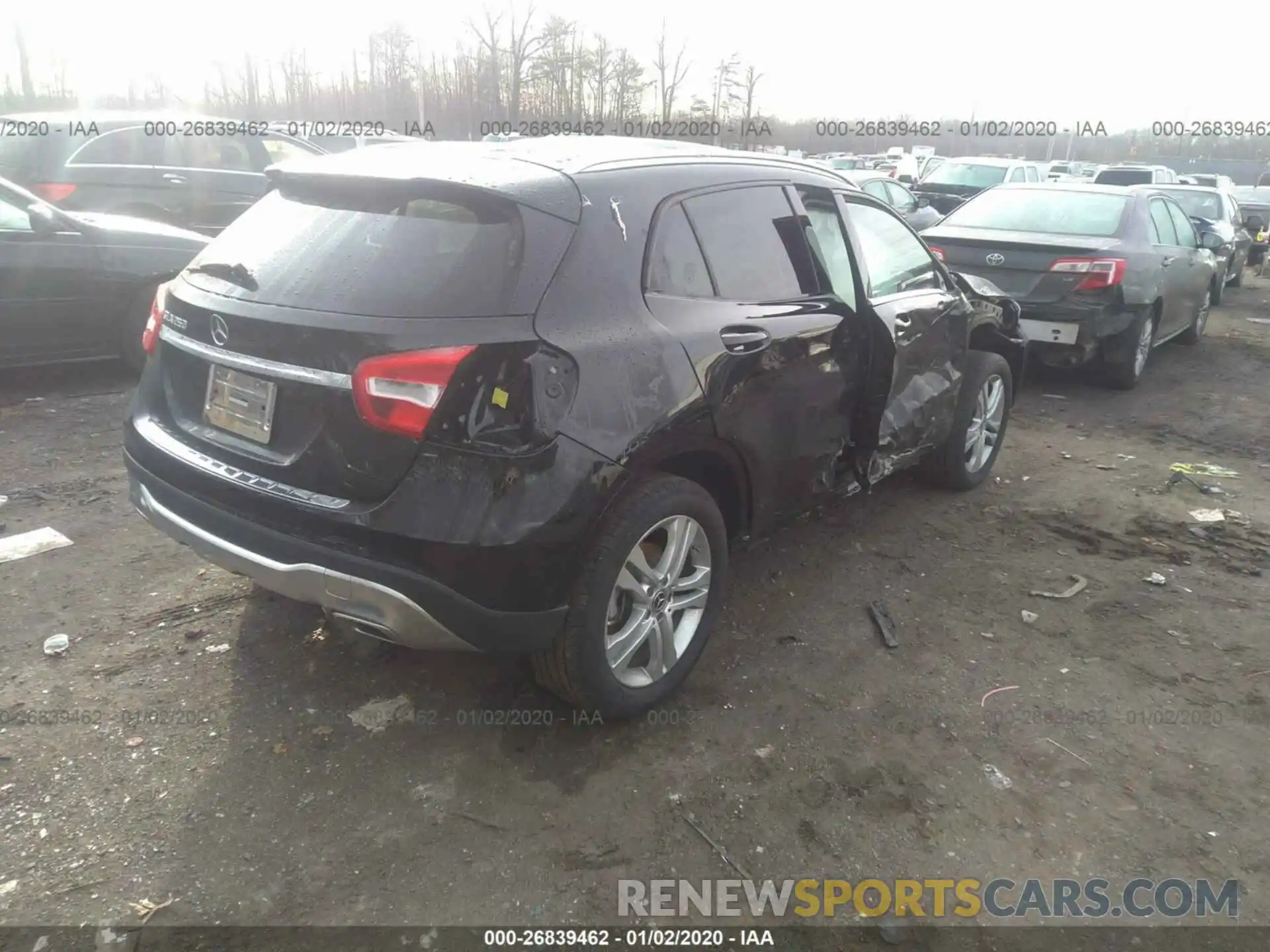 4 Photograph of a damaged car WDCTG4EB5KU009437 MERCEDES-BENZ GLA 2019