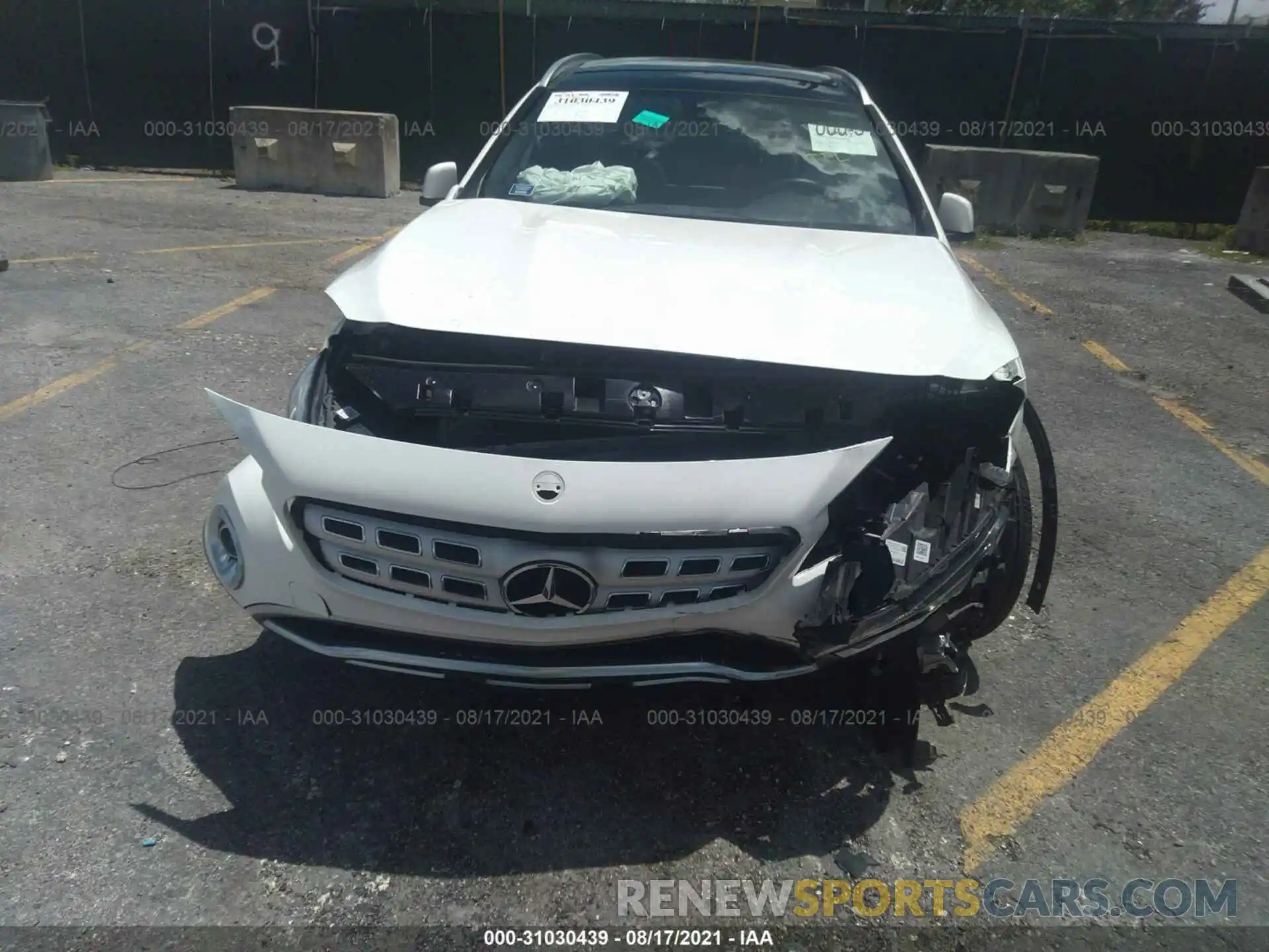 6 Photograph of a damaged car WDCTG4EB5KU016369 MERCEDES-BENZ GLA 2019