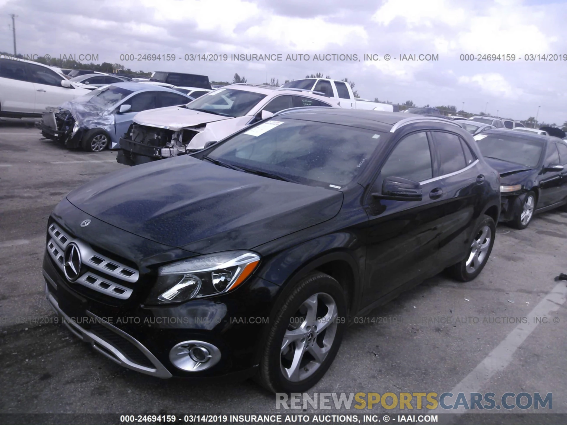 2 Photograph of a damaged car WDCTG4EB6KJ548389 MERCEDES-BENZ GLA 2019