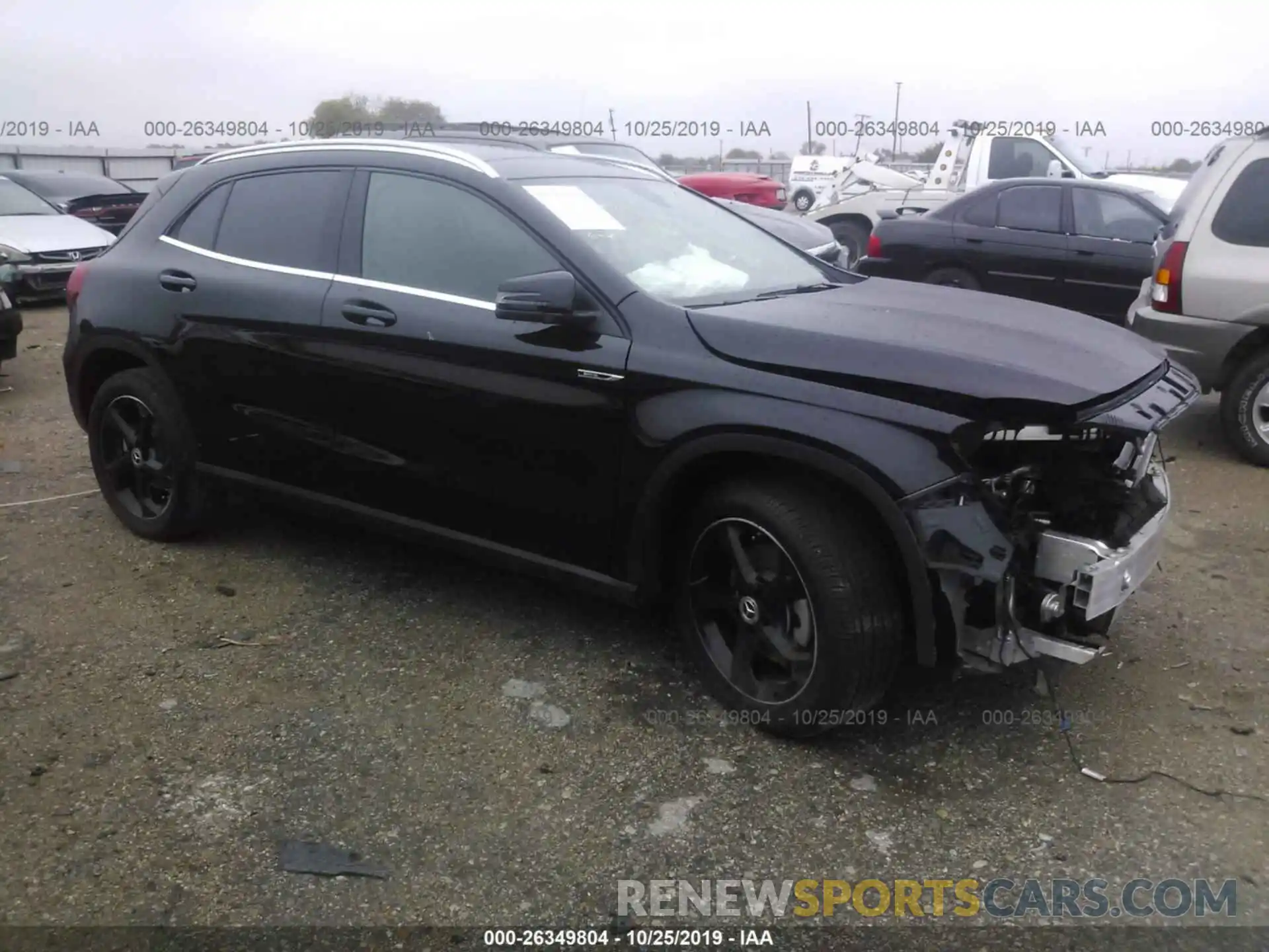 1 Photograph of a damaged car WDCTG4EB6KJ550269 MERCEDES-BENZ GLA 2019