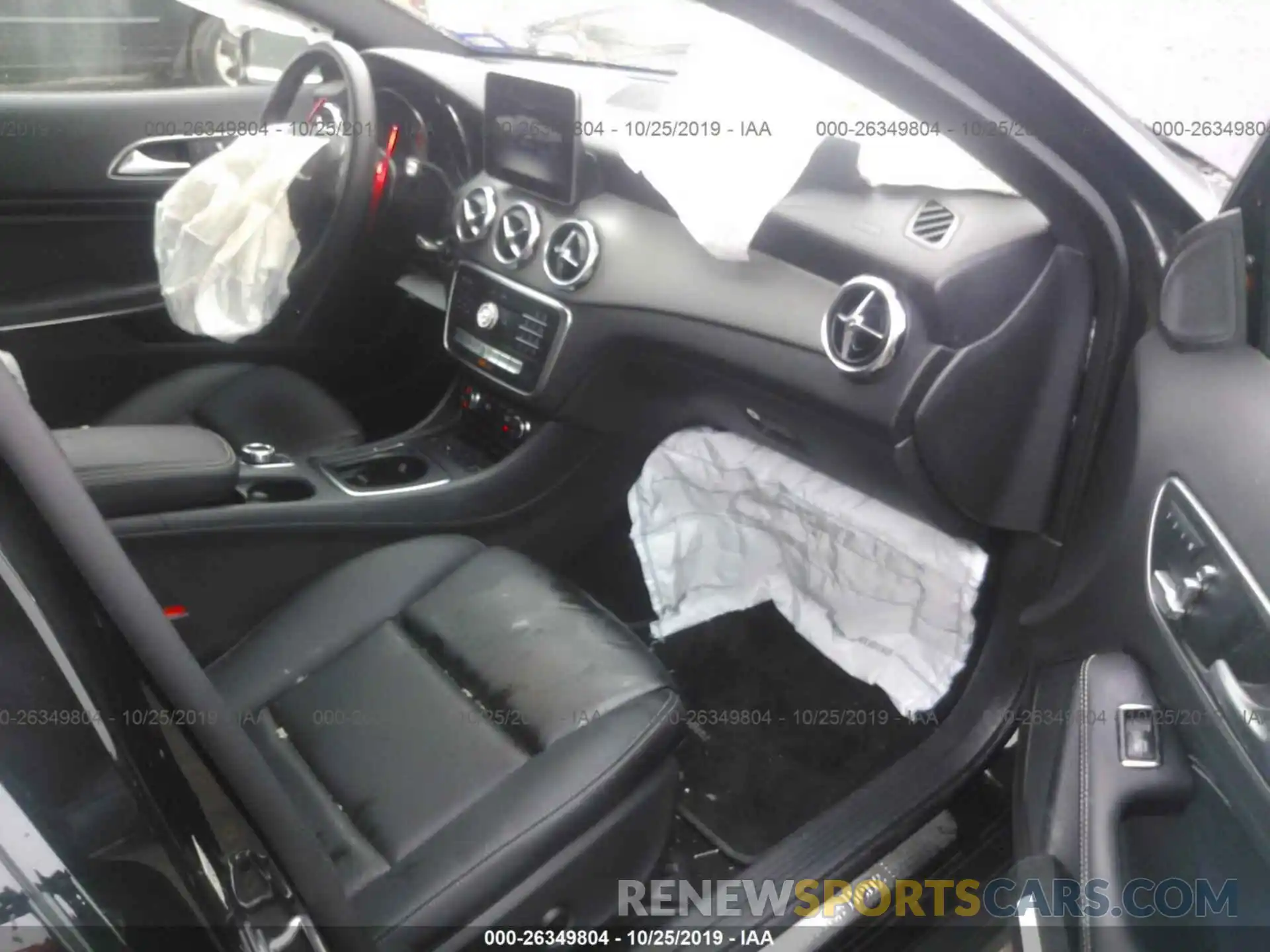 5 Photograph of a damaged car WDCTG4EB6KJ550269 MERCEDES-BENZ GLA 2019