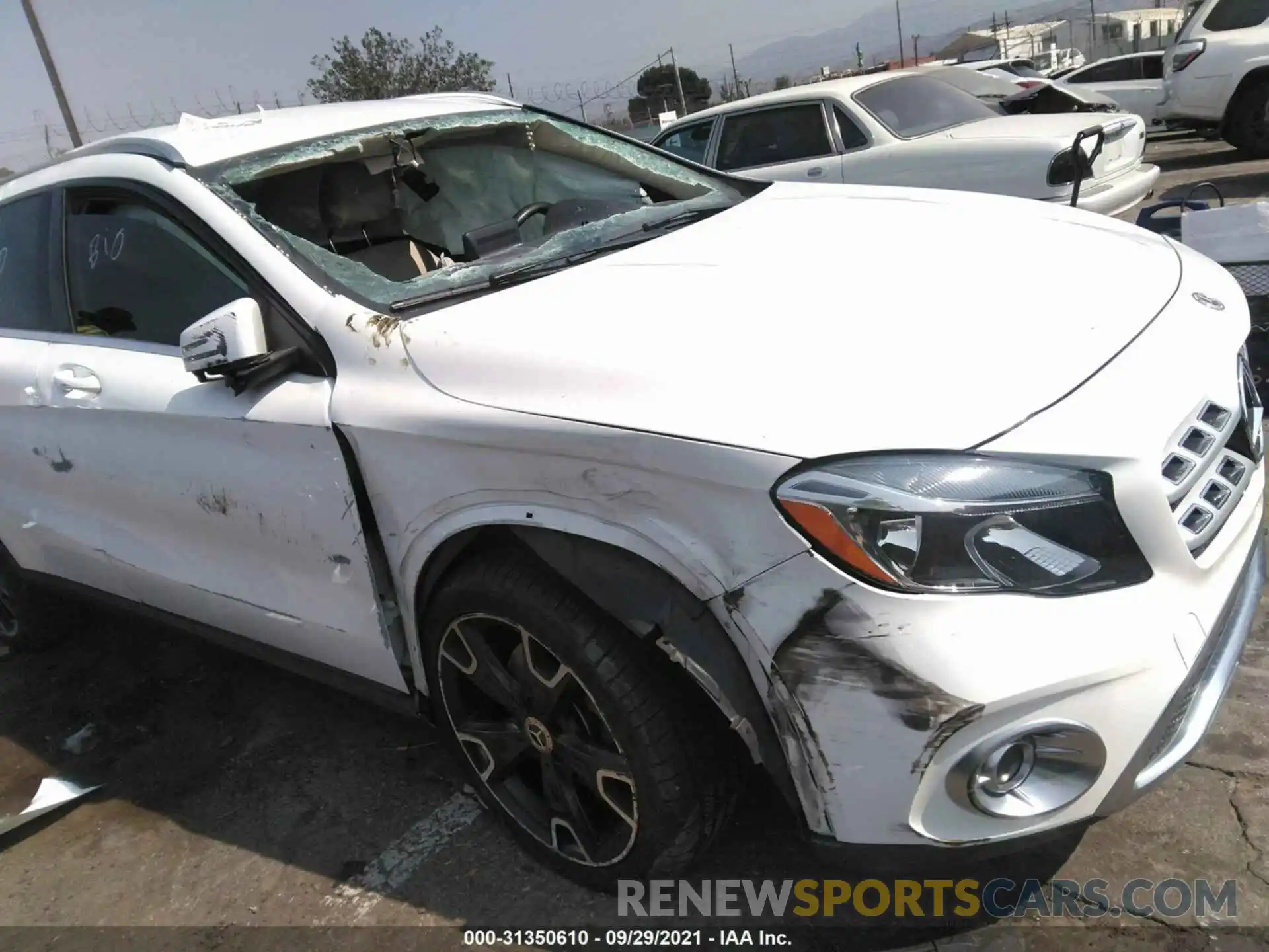 6 Photograph of a damaged car WDCTG4EB6KJ553527 MERCEDES-BENZ GLA 2019