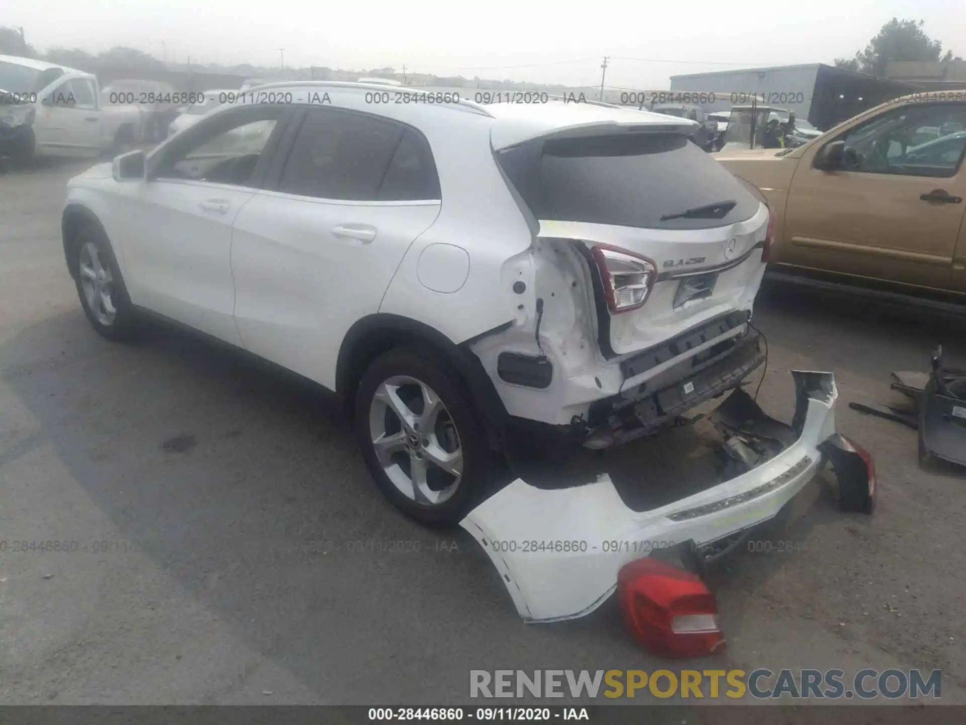 3 Photograph of a damaged car WDCTG4EB6KJ577732 MERCEDES-BENZ GLA 2019