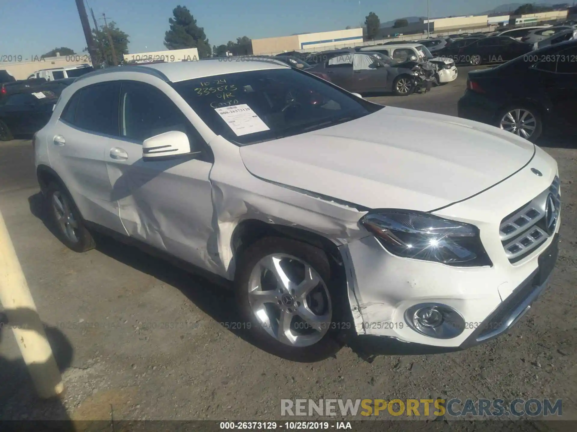 1 Photograph of a damaged car WDCTG4EB6KU002223 MERCEDES-BENZ GLA 2019